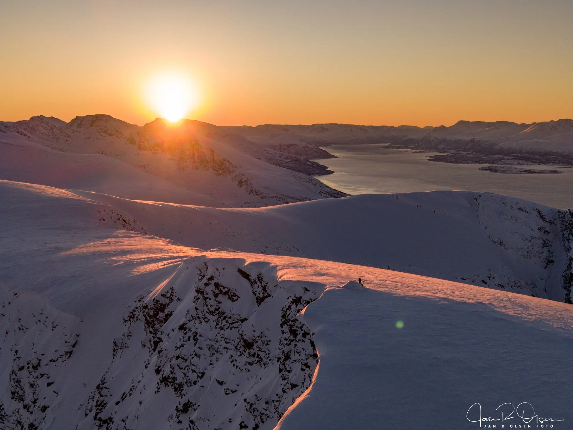 180. Topptur og soldag!