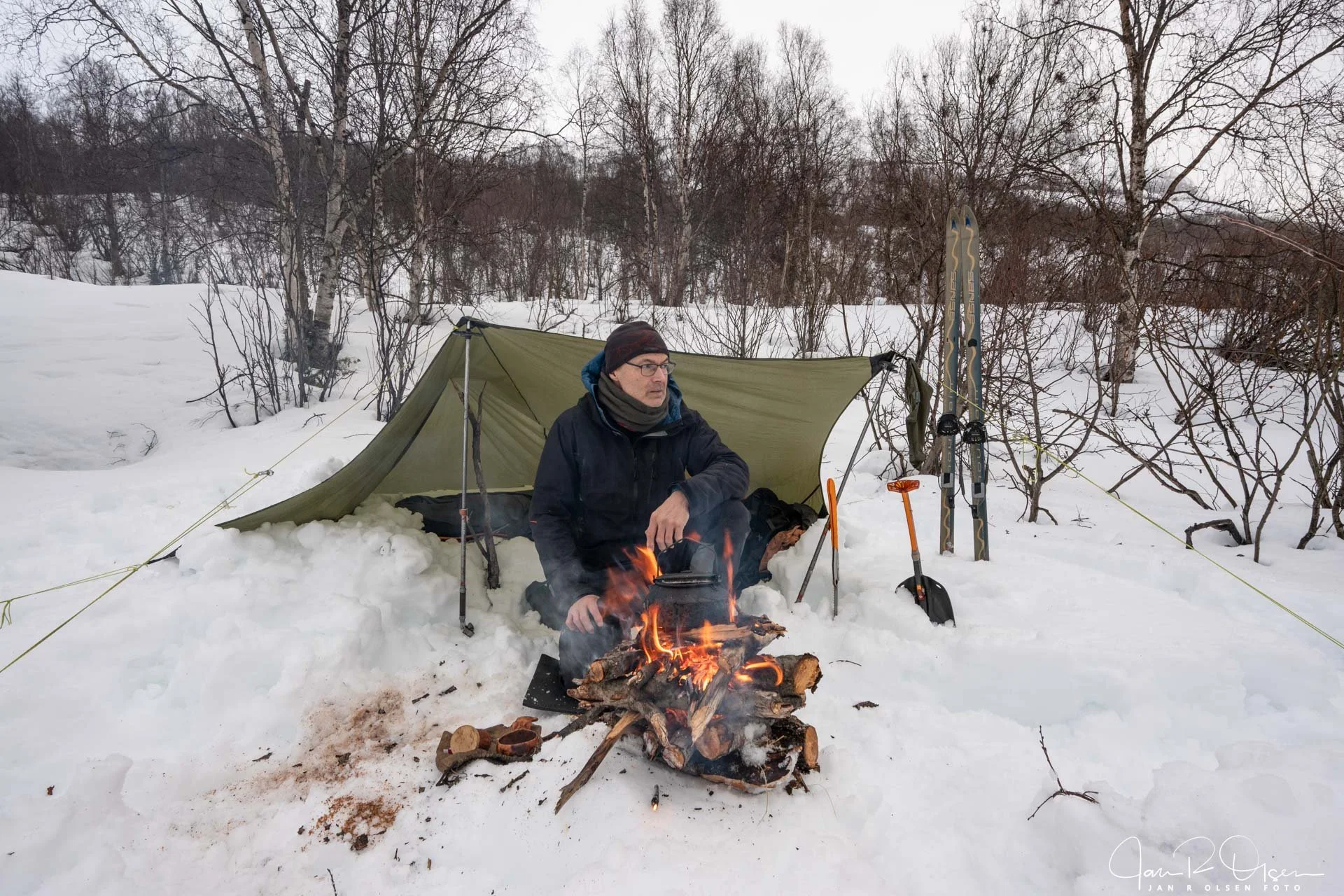 186. Tarp og regnvær