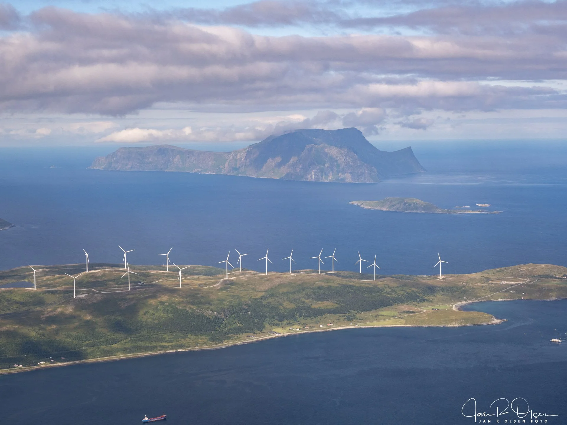 Vannøya, Nord-Fugløy.