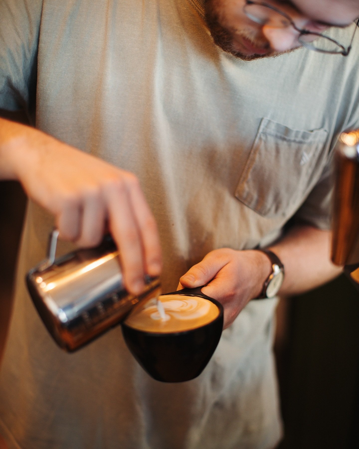 Ben is pouring up your favorite lattes this morning! Stop in for a pick-me-up on this gloomy Wednesday!
.
.
.
#coffee #coffeeshop #local #shoplocal #localcoffee #localcoffeeshop #coffeehouse #localcoffeehouse #latte #latteart #cappuccino #nexuscoffee