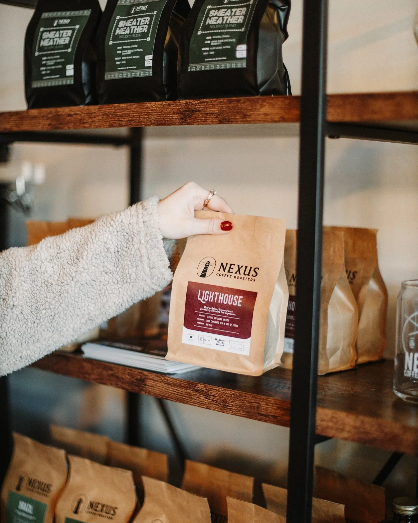 &lsquo;Tis the Season to shop! 🎄 We are running an online-exclusive Black Friday/Small Business Saturday weekend special on all of our whole bean coffee retail bags! Enjoy an automatic 25% off all online orders of our whole bean coffee retail bags (