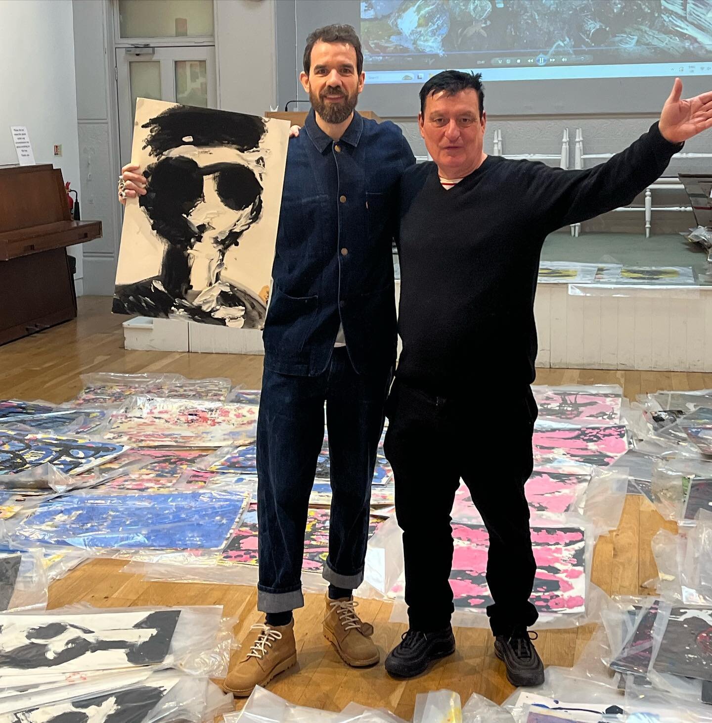 Great to hook up with Phil Diggle again and see his show up at @highgategallery Titled &lsquo;Bringing it all Back Home&rsquo; it&rsquo;s a fab exhibition and worth a trip up to North London. Opportunity to buy some brilliant pieces of original art. 