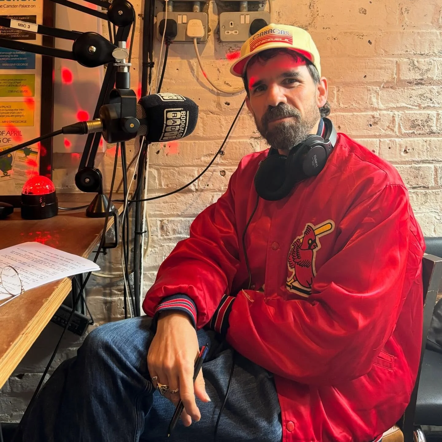 Hosting the @owlandthepeacock show on @boogalooradio . Broadcast from the @theboogaloopub in Highgate, this weekly football and music show goes out live every Saturday 2-4pm and is repeated 6-8am every weekday morning. 

Tune in when you can folks. L