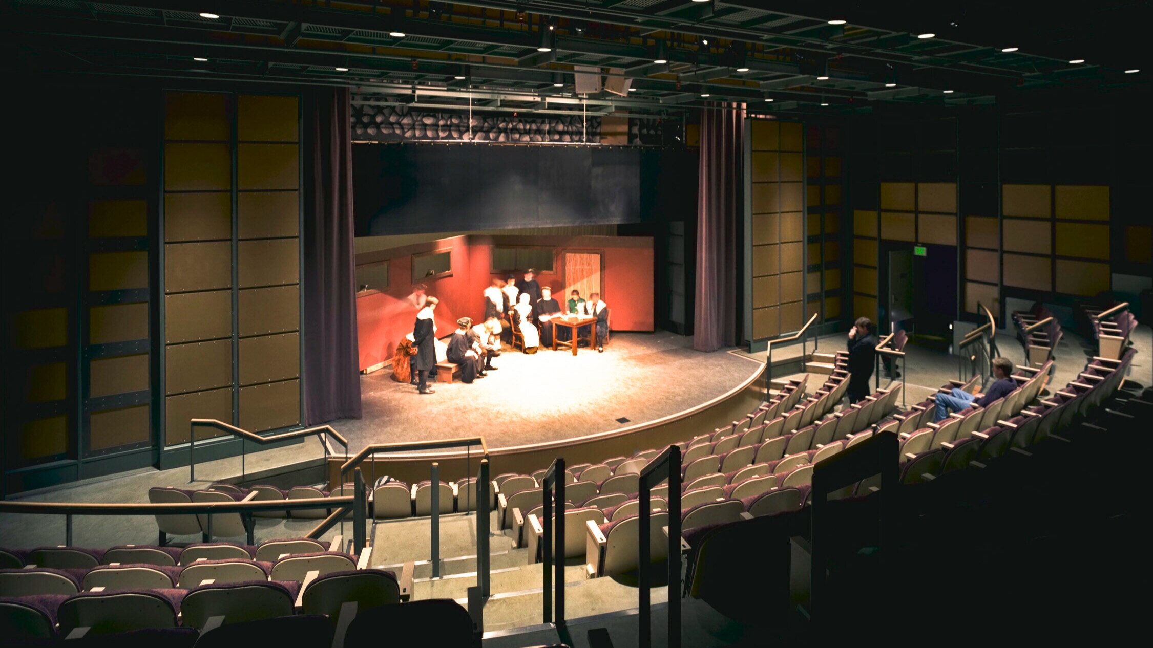 EdmondsWoodwayHS_THEATRE+copy.jpg