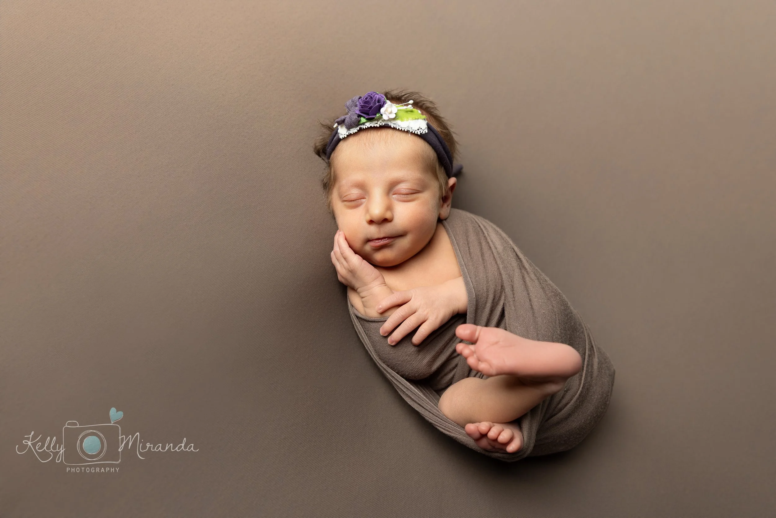 Colette Newborn WEB 14.jpg