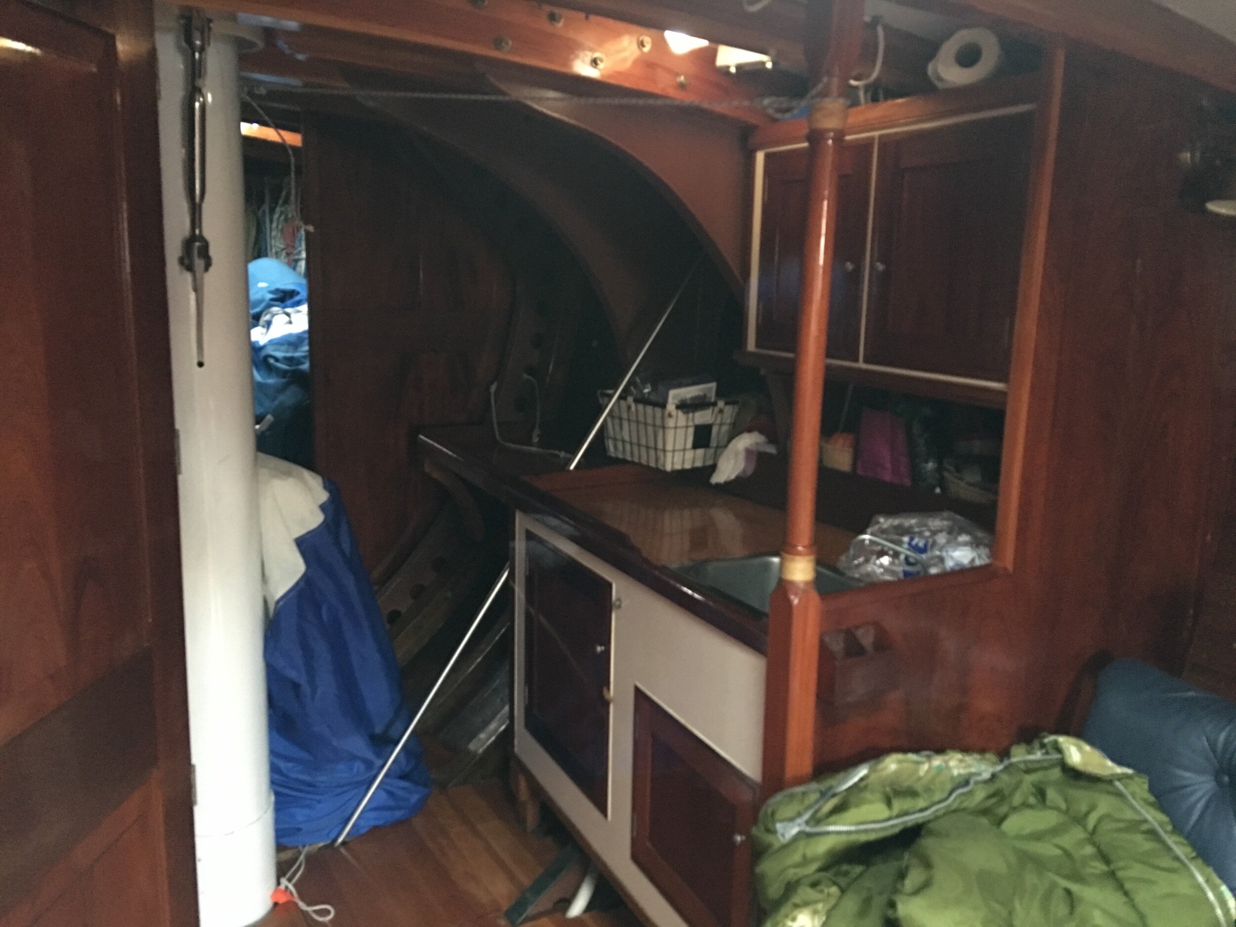 US17 Galley fd.jpeg
