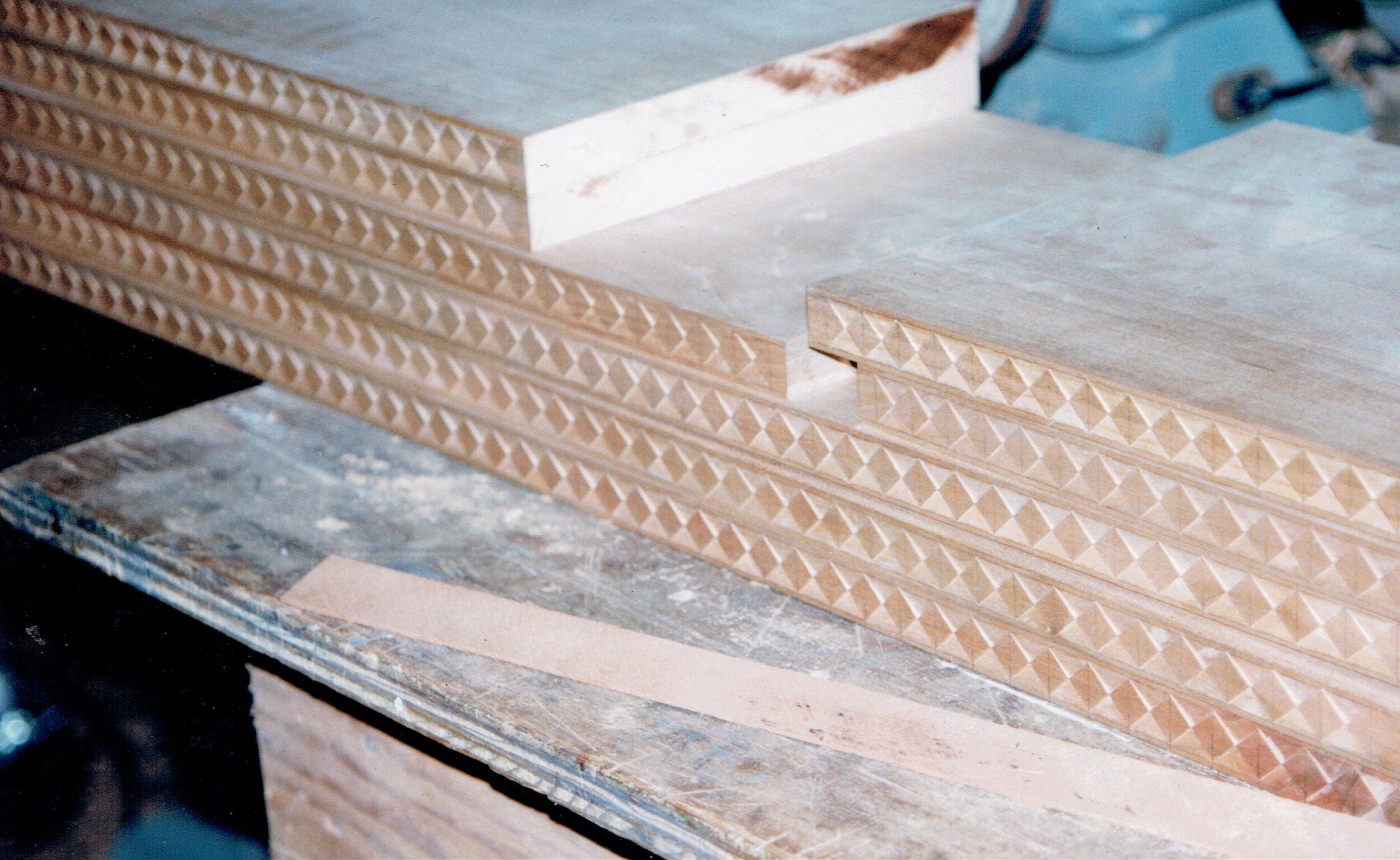 FRS lib shelf edge carving.jpg