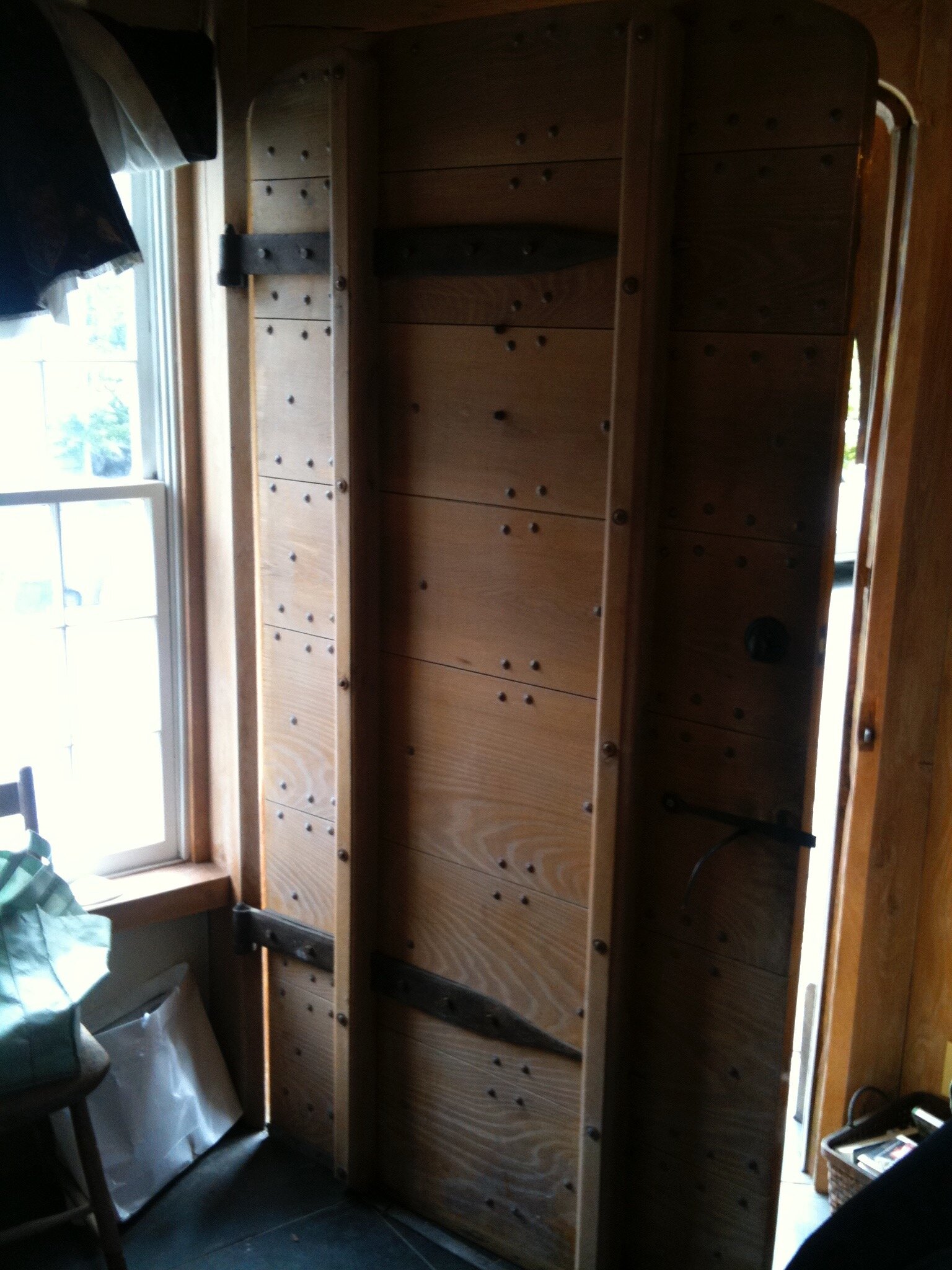 78B front door int. good.JPG.jpeg