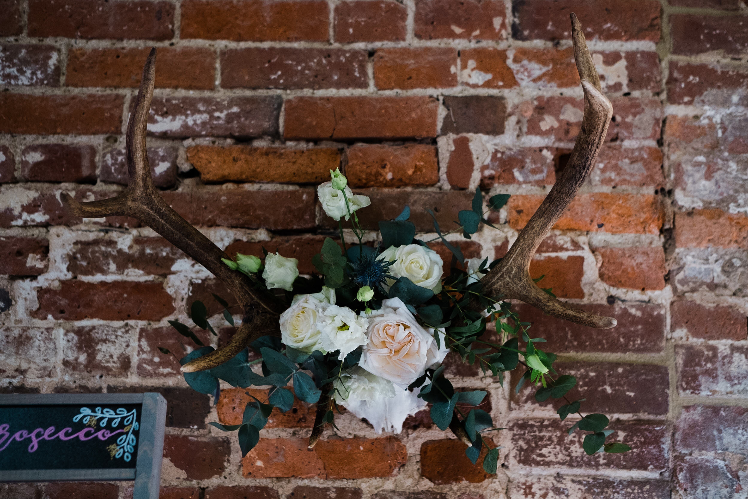 the-riding-school-calke-abbey-derbyshire-edgy-luxury-alternative-documentary-wedding-photographer-2500px_100031.jpg