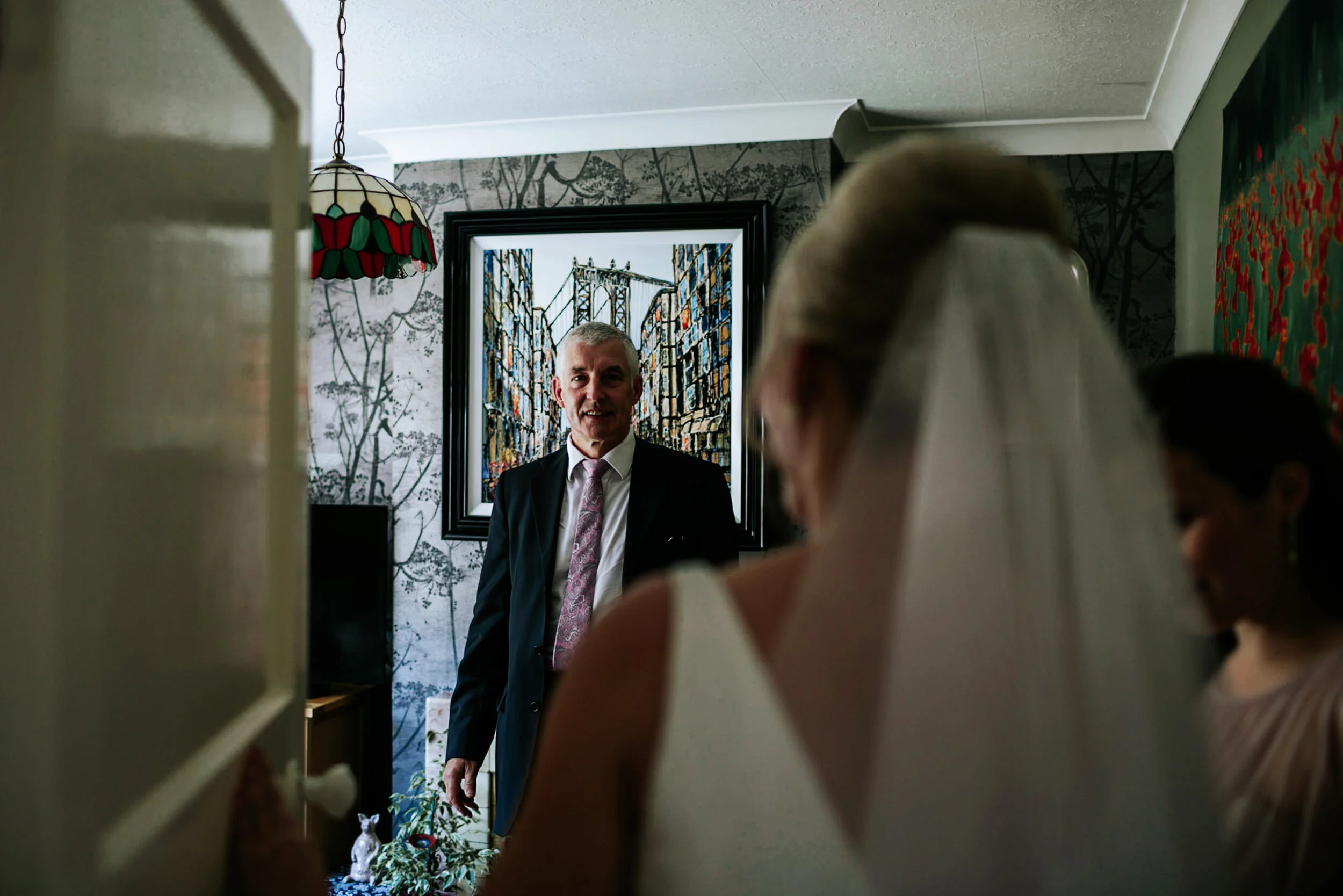 ALTERNATIVE-DOCUMENTARY-WEDDING-PHOTOGRAPHER-100015.jpg