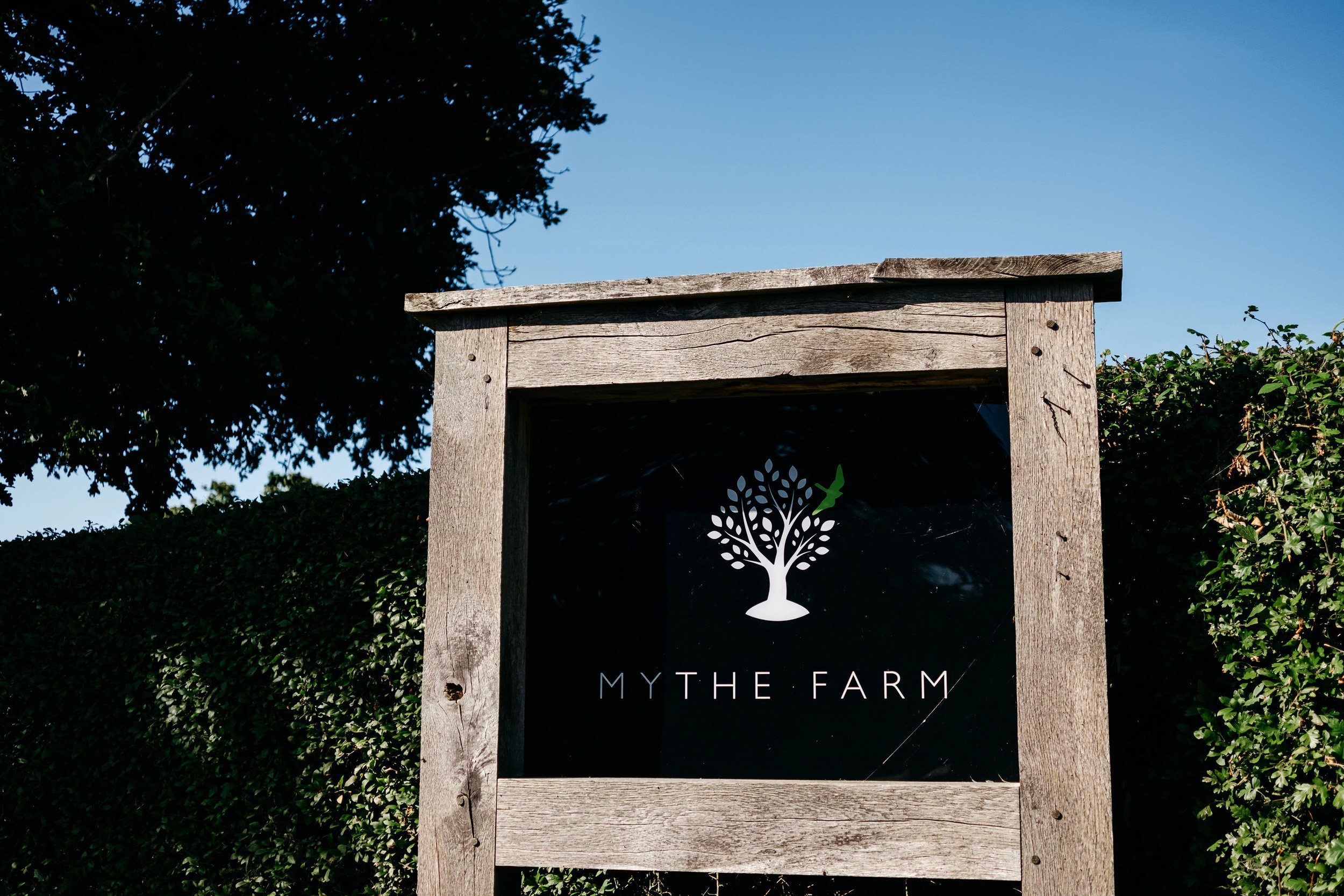 mythe-barn-wedding-photographer-1001.jpg