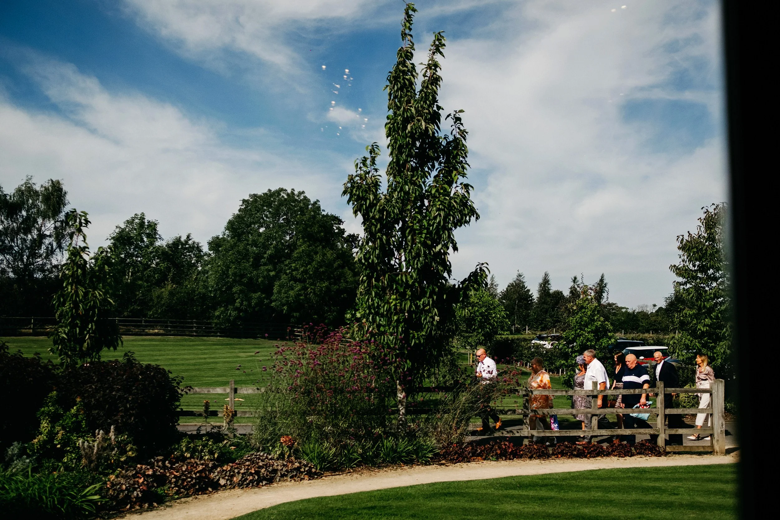 mythe-barn-wedding-photographer-10089.jpg