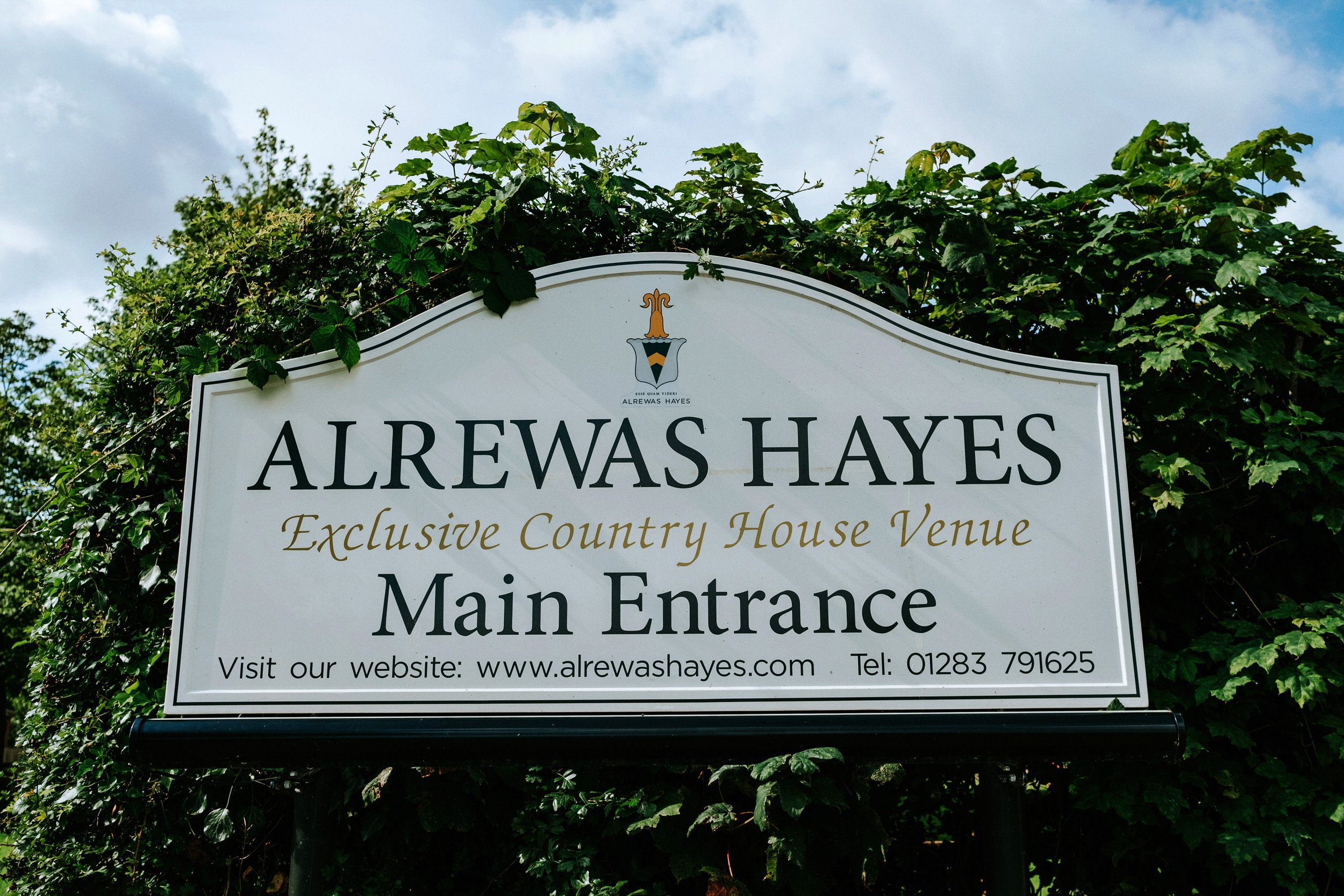 alrewas hayes-tutbury castle-wedding-photographer-1001.jpg