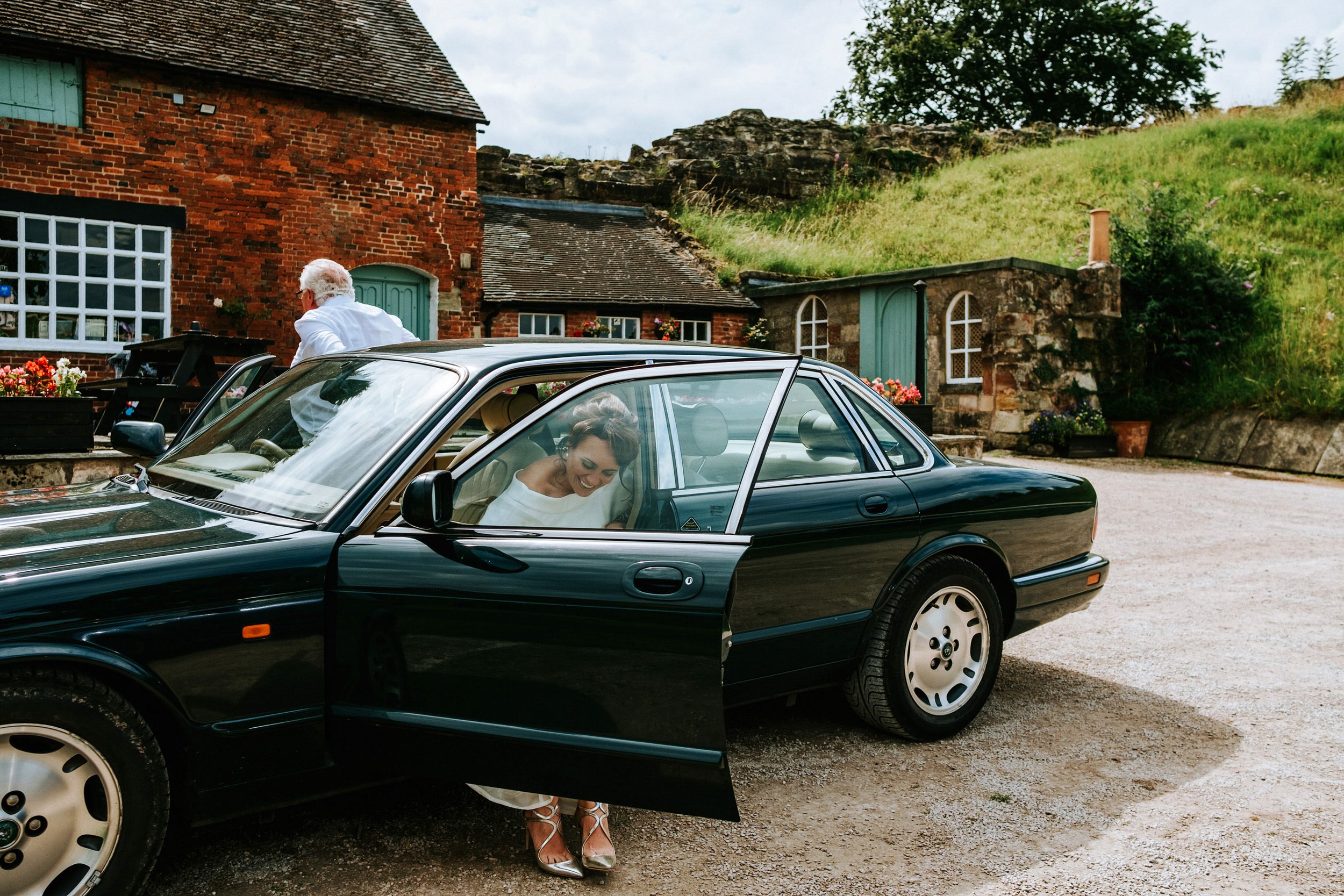 alrewas hayes-tutbury castle-wedding-photographer-10078.jpg