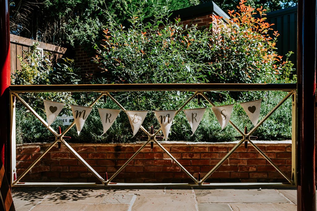 statfold-barn-wedding-photographer-100076.jpg