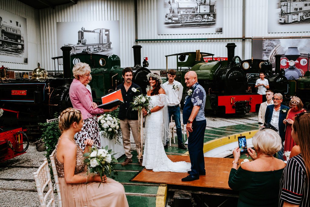 statfold-barn-wedding-photographer-1000136.jpg