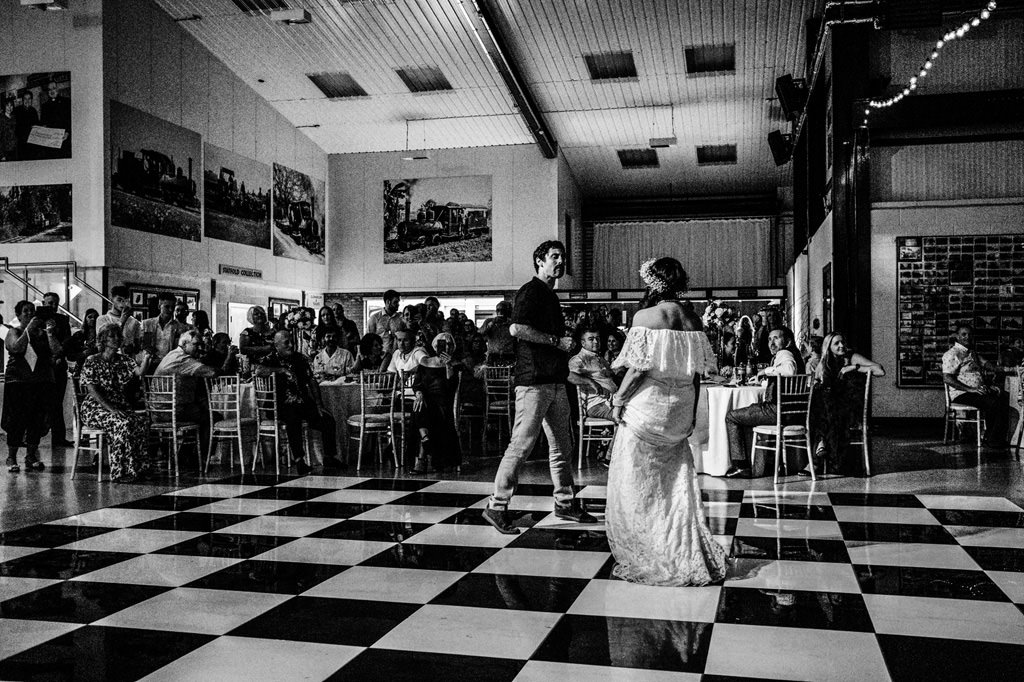 statfold-barn-wedding-photographer-1000309.jpg