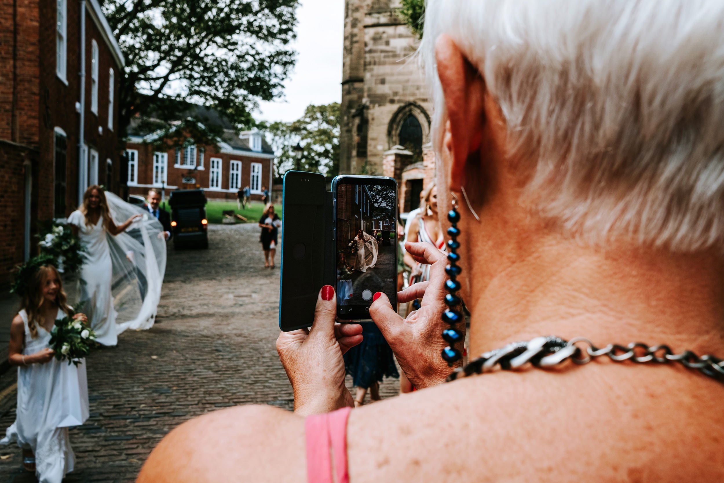 st-mary-de-castro-leicester-wedding-photographer-10095.jpg