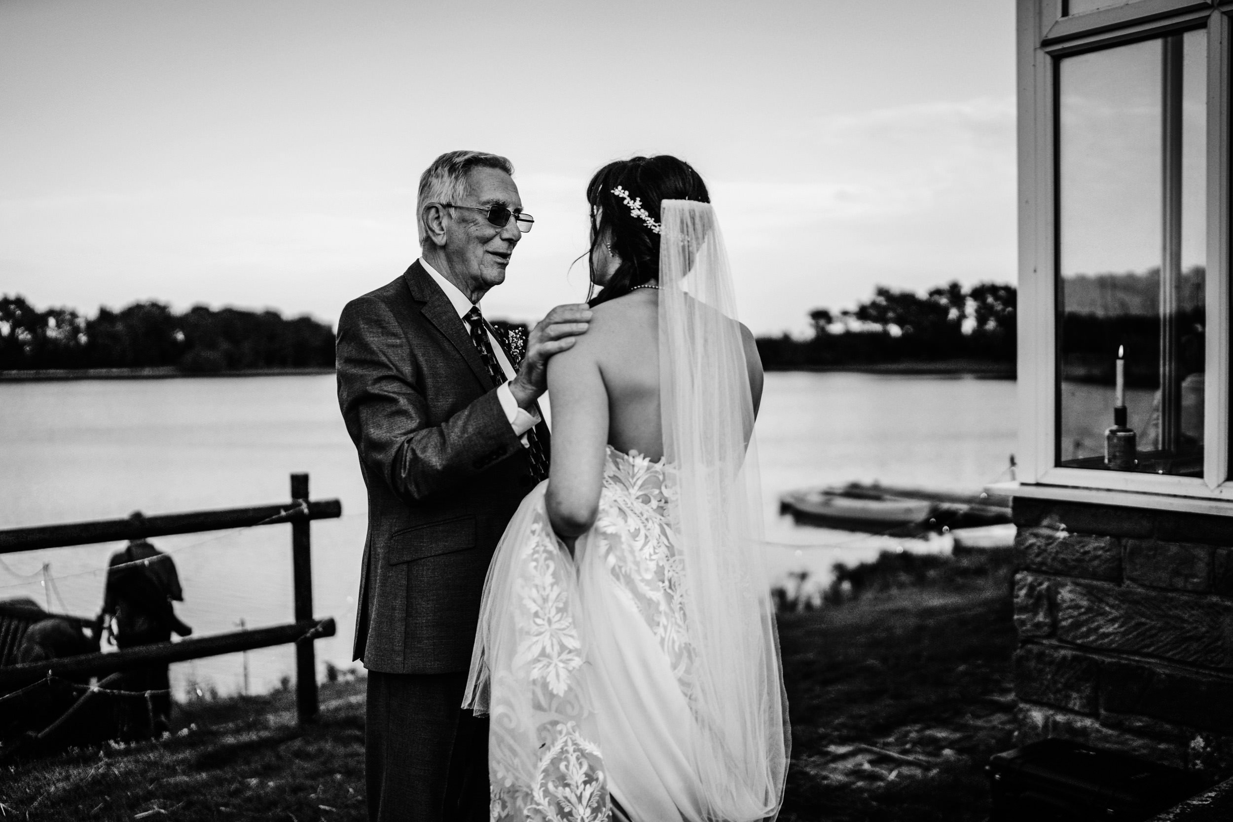 midlands-documentary-wedding-photographer-100363.jpg