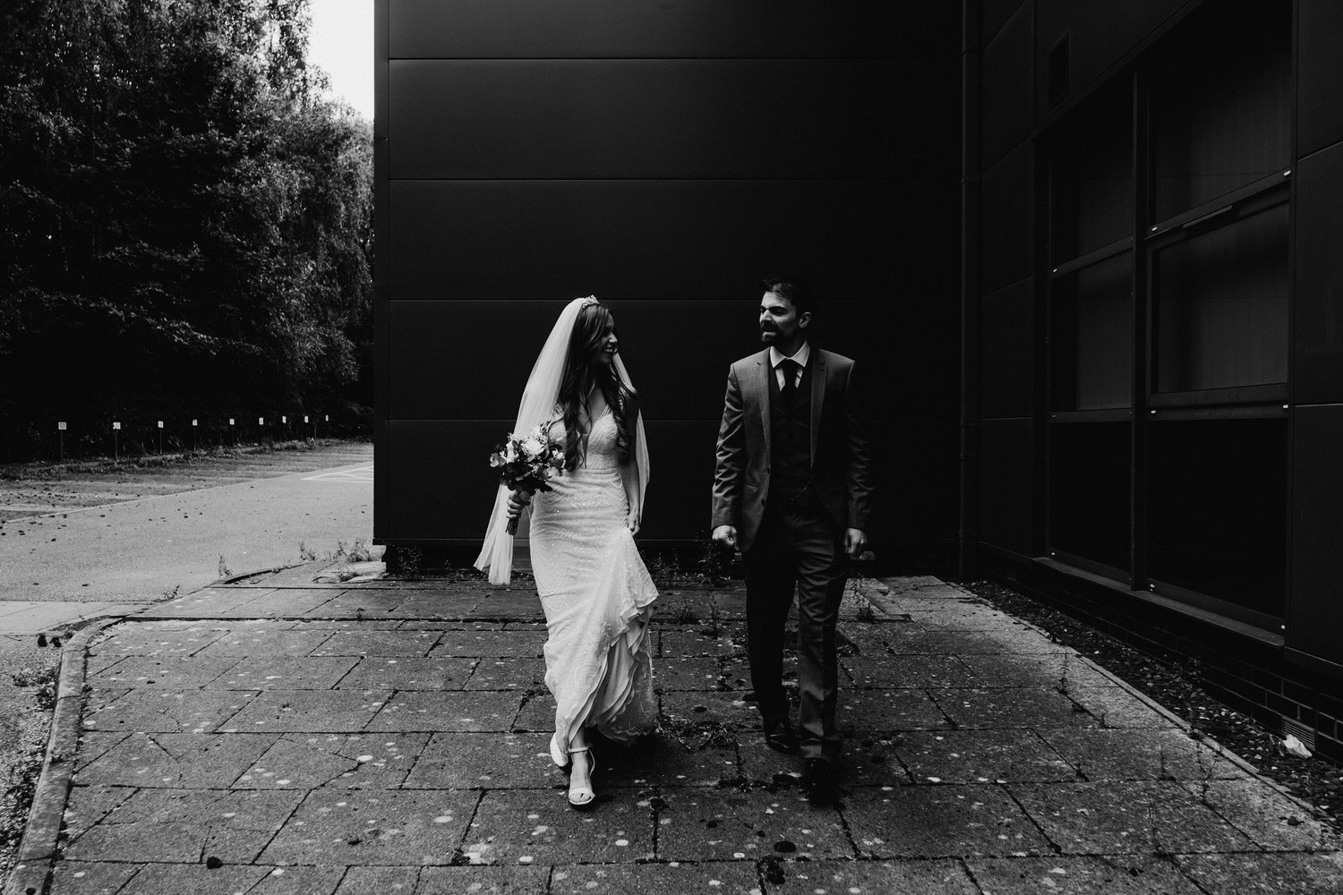 D&A-100374_b&w-forevergreen-wedding-photographer-nottingham.jpg