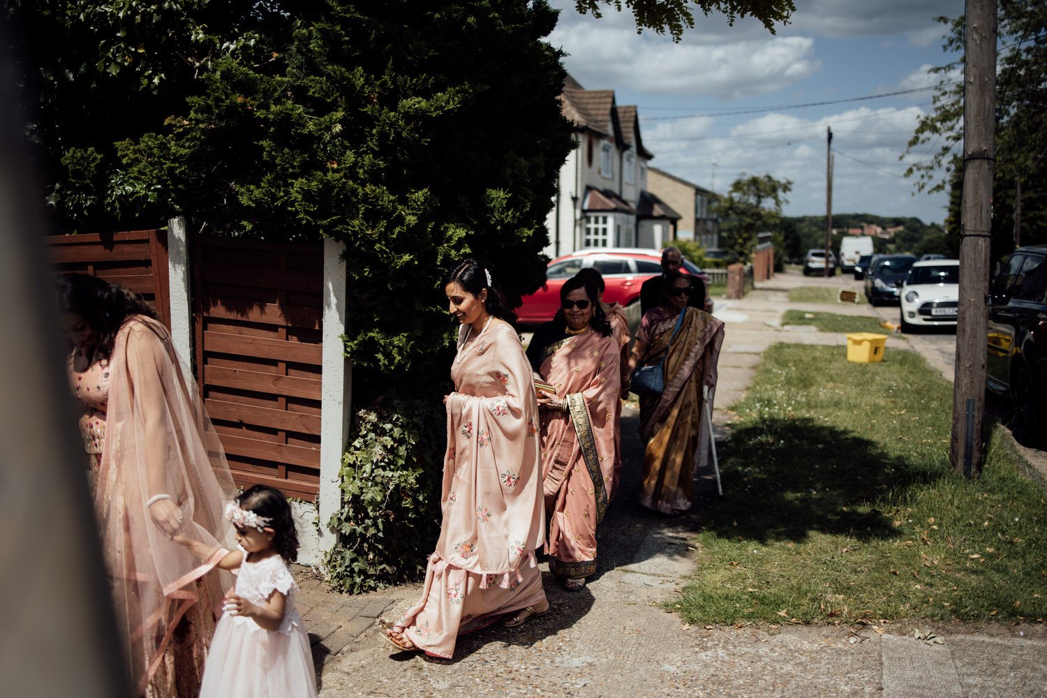 Essex-documentary-wedding-photographer-lovely-creatures-100122.jpg