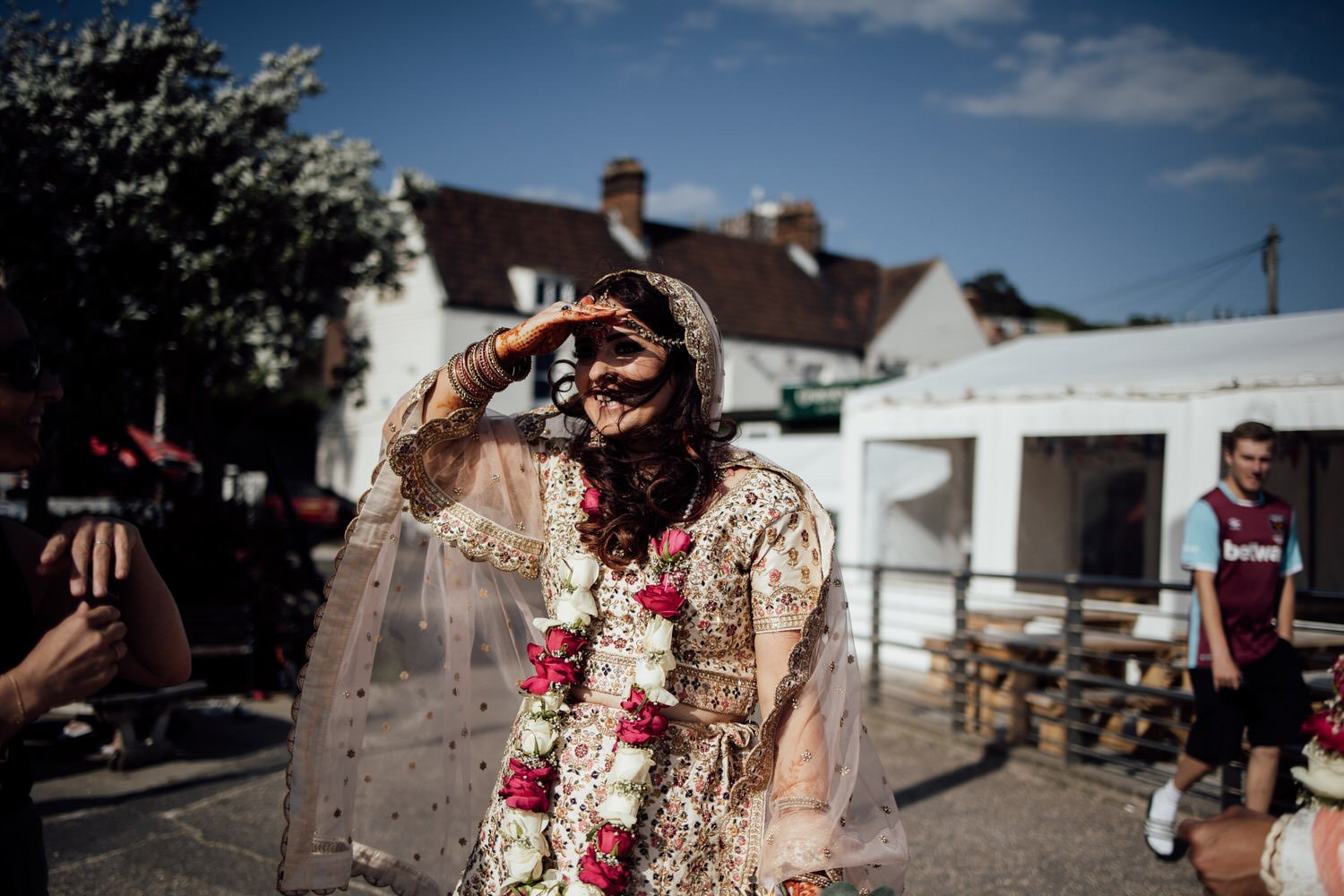 Essex-documentary-wedding-photographer-lovely-creatures-100444.jpg