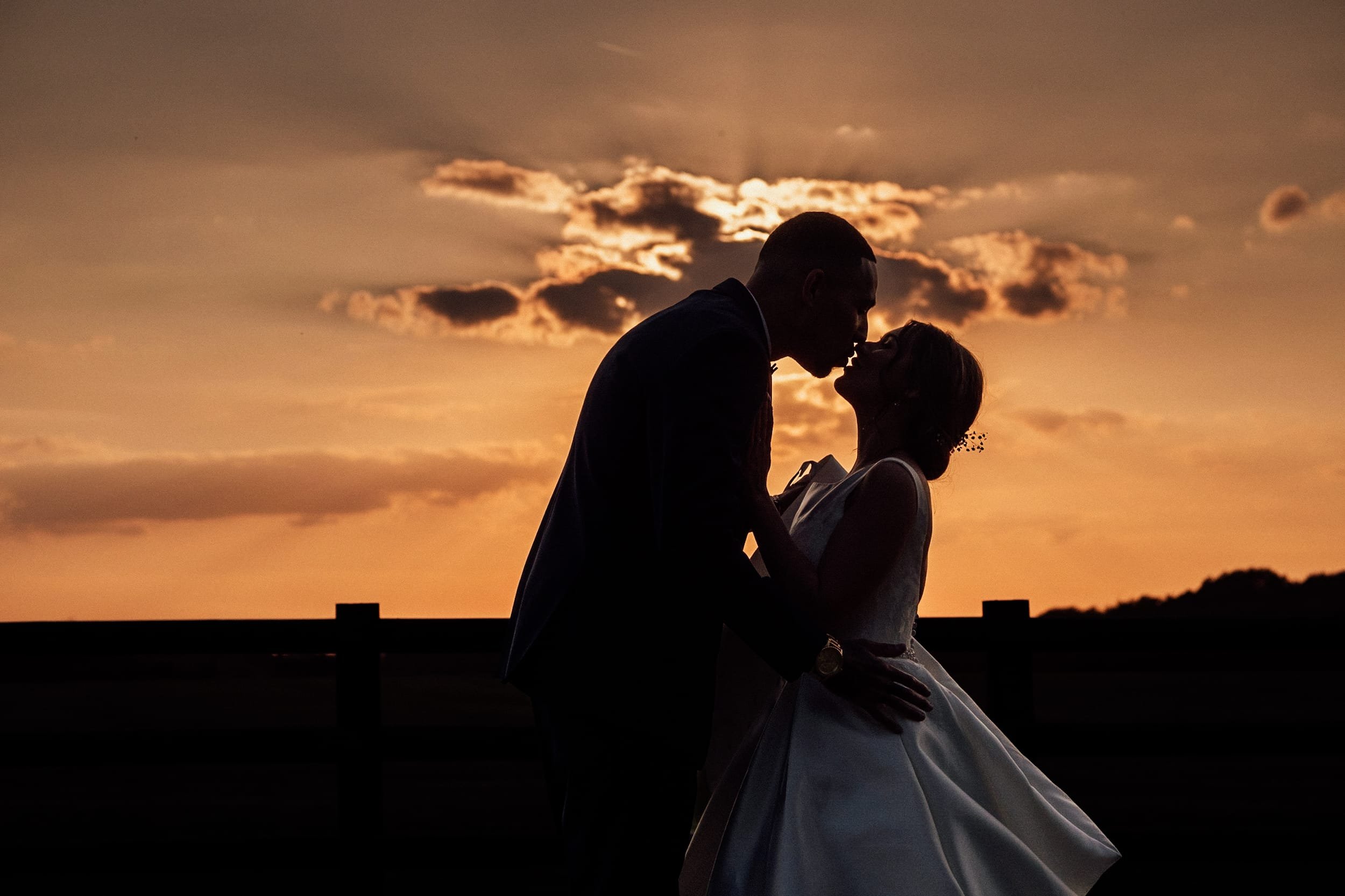 mythe-barn-wedding-photographer-10097.jpg