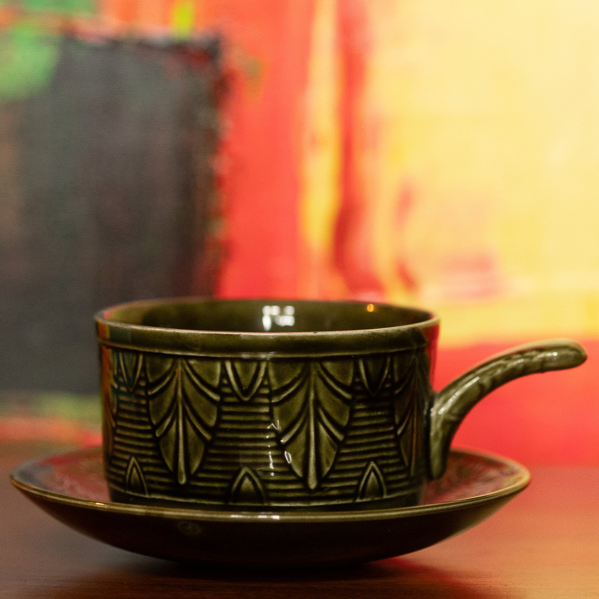 LC2_0407_crockery-2.jpg