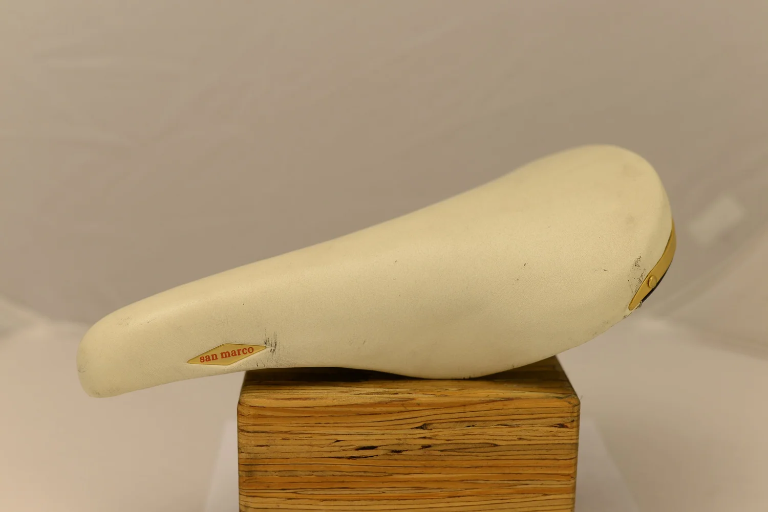 Selle San Marco Rolls Saddle White — Hampshire Bicycle Exchange