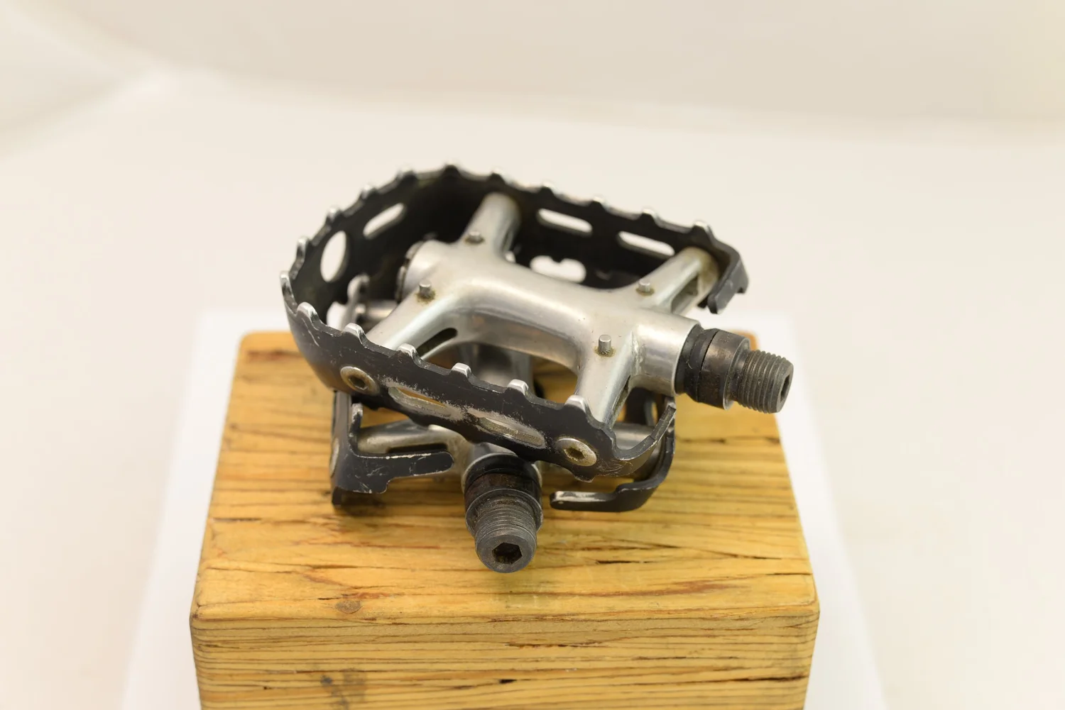 Shimano Deore XT フラットペダルPD M730 HBE_3067.JPG?format=1500w