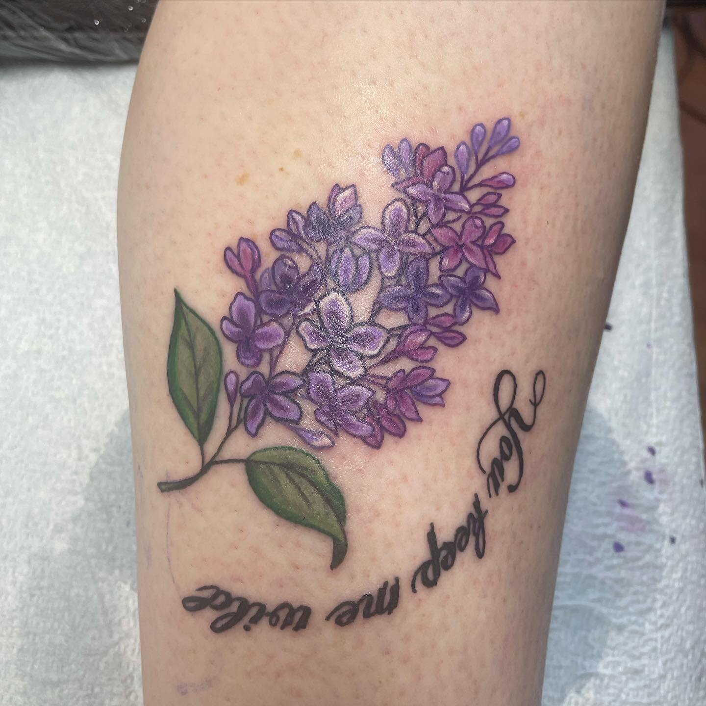 Lilacs from last week
✨
Made using:
@northerntattoosupply 
@goodguysupply 
@eikondevice 
@worldfamousink 
@fusion_ink 
@bishoprotary 
✨
@crimsondawncollective 
✨
#lilac #floraltattoo #colortattoo #customdesign #customtattoo #tattoocommunity #tattooso