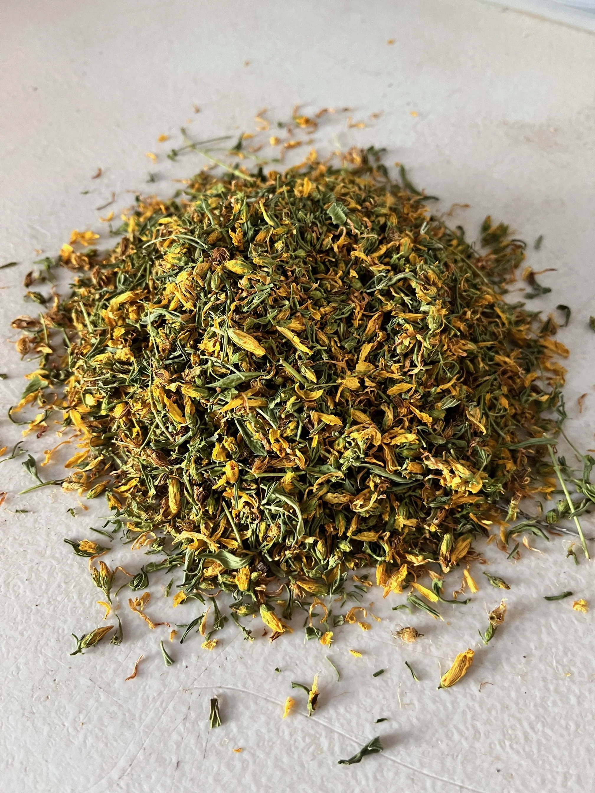 st johns wort.jpg