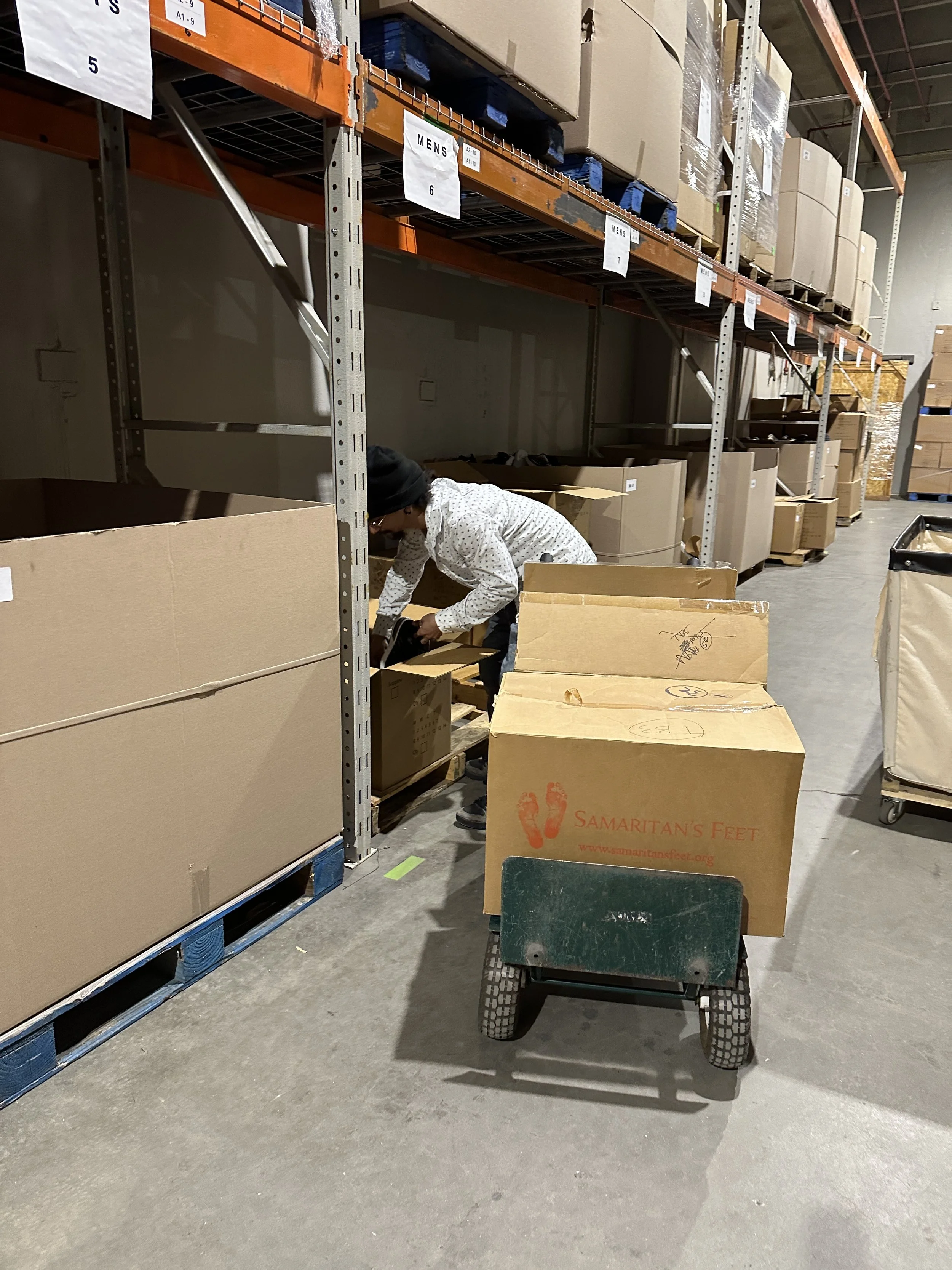 Packing Orders in the Warehouse