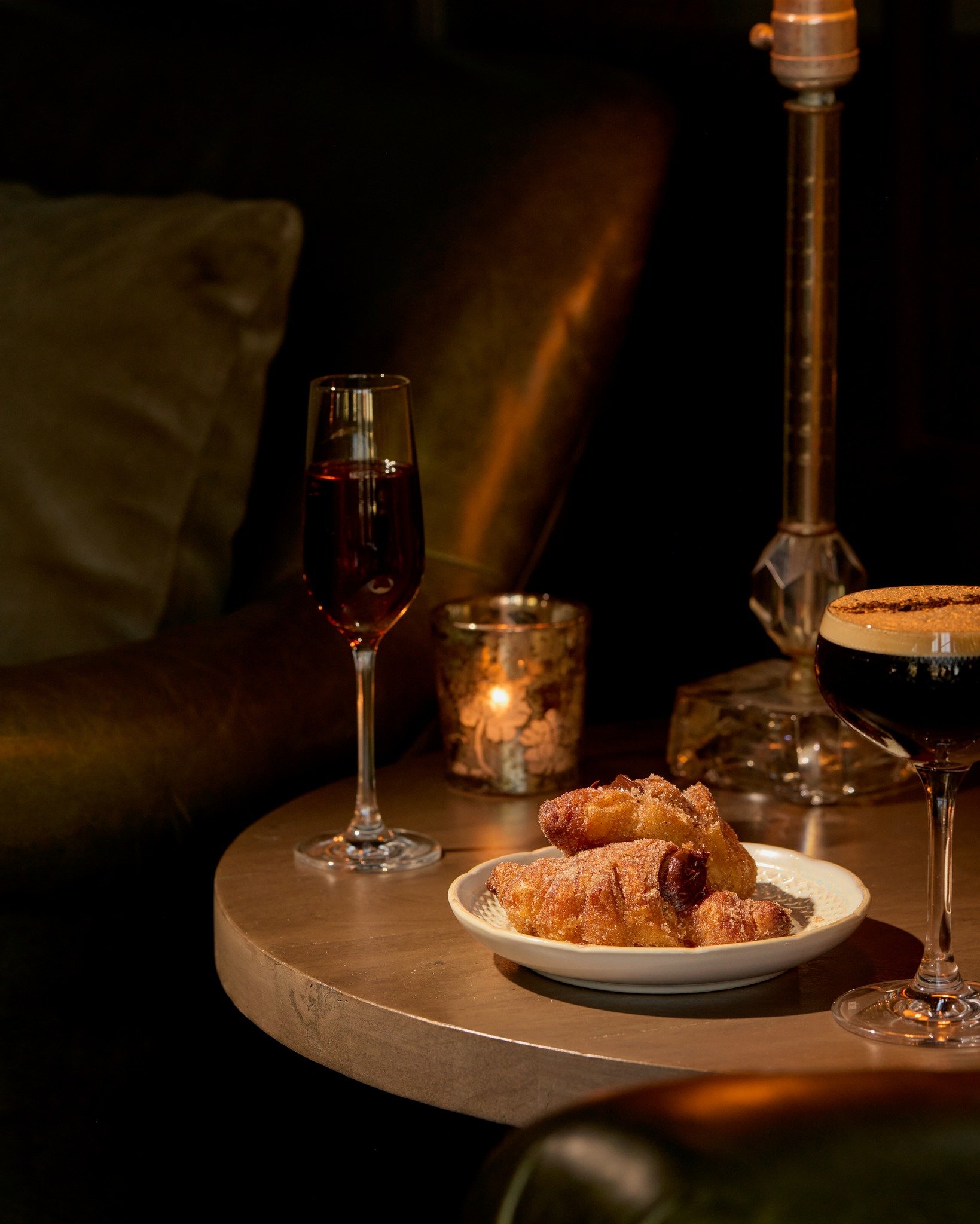 Embrace the night with something sweet. Enjoy our flaky Xiuxos with an Espresso Martini or Sherry of your choice. Doors open 4pm to midnight. #KAMPERS