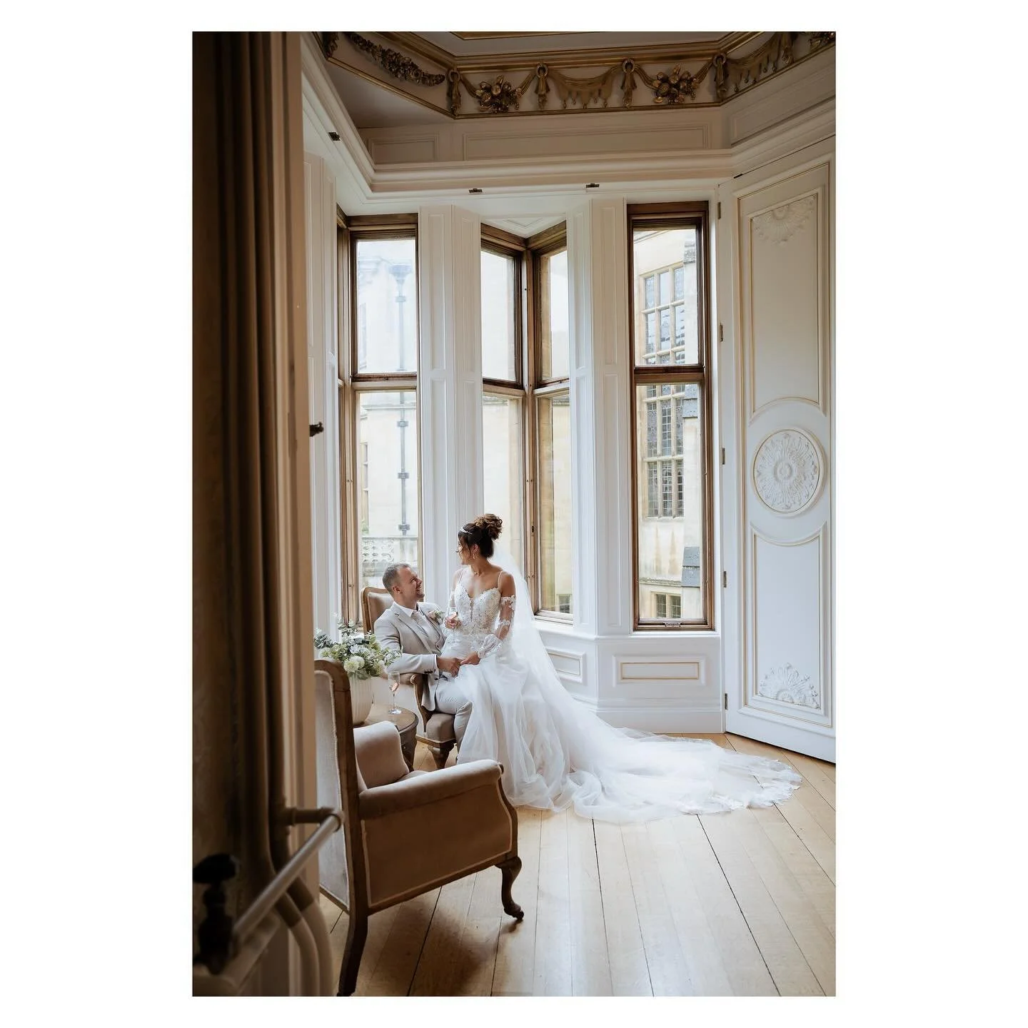 Sophie &amp; Tom 💫

Some more love from this incredible wedding day @harlaxton_manor 🌟

__________________________________________________

#harlaxtonmanor #lincolnshireweddingphotographer #radlovestories #lookoflove #brideandgroom 

Lincolnshire a