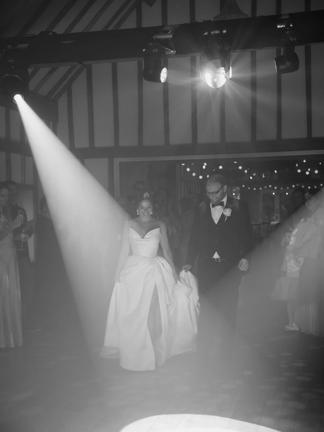 I&rsquo;m so here for the second dresses for the dance floor!

Absolutely love this wedding @vaultymanor second shooting for the wonderful @barbarazartphoto 🫶🏻