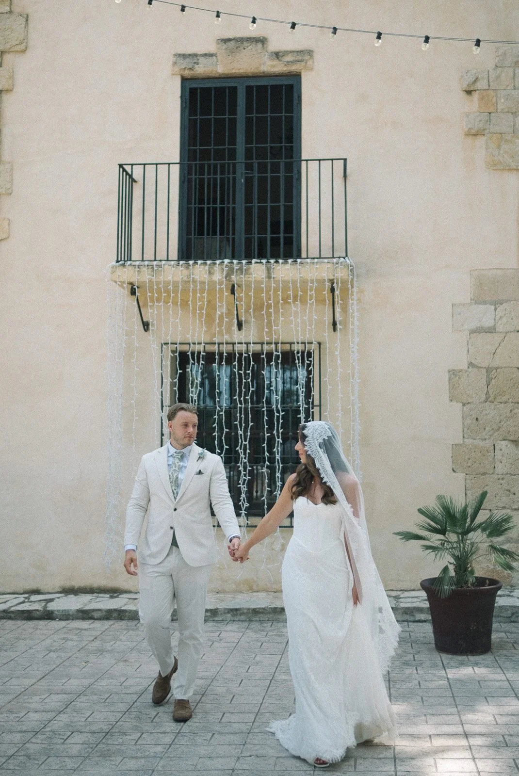 Tilly's bridal look and lace veil