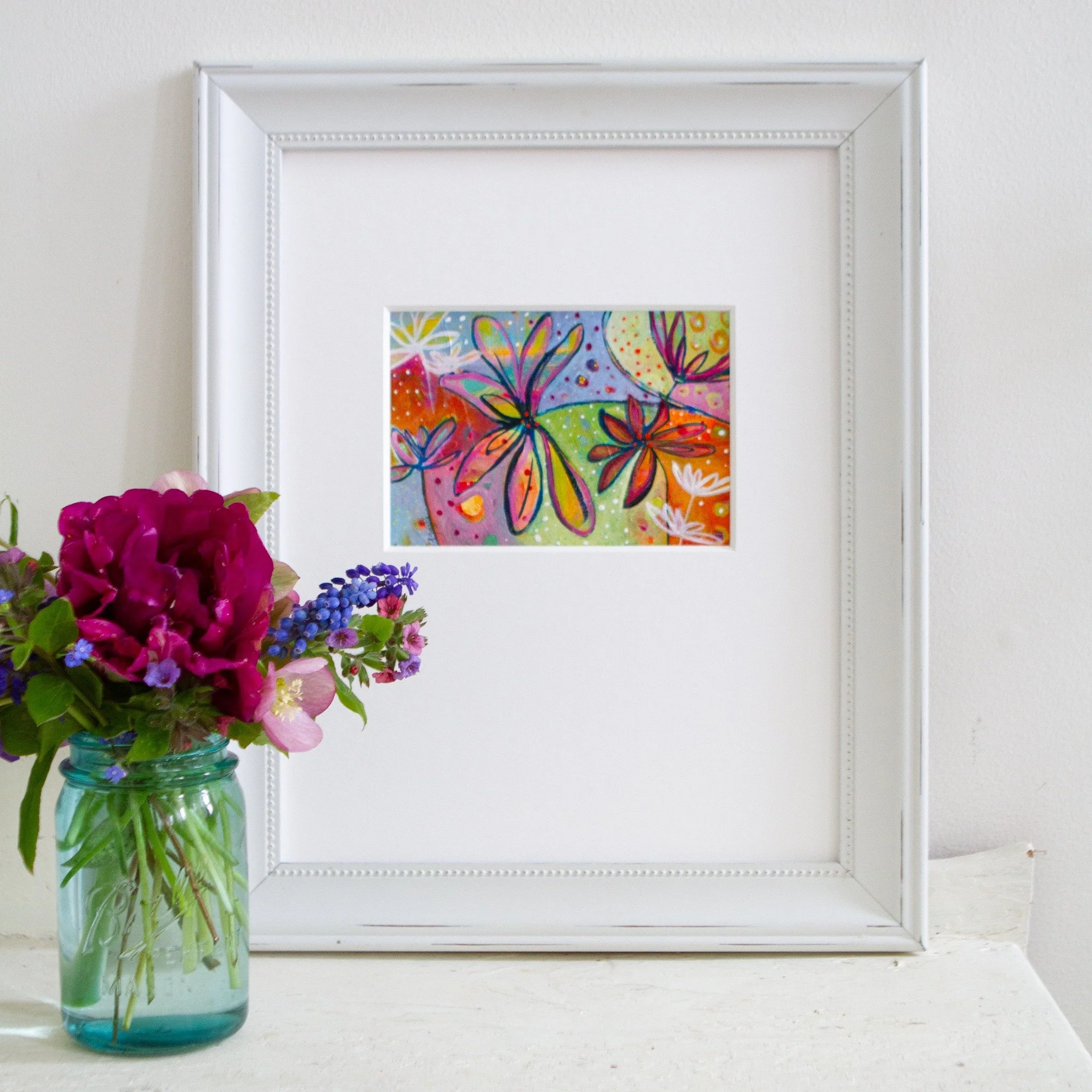 🌺 Slow Sunday....
 
I've been thinking a lot about how connected everything is.
 
When I look at flowers, I don't really see them as separate things. I see them leaning into each other, almost like they're communicating like good friends.
 
This pai