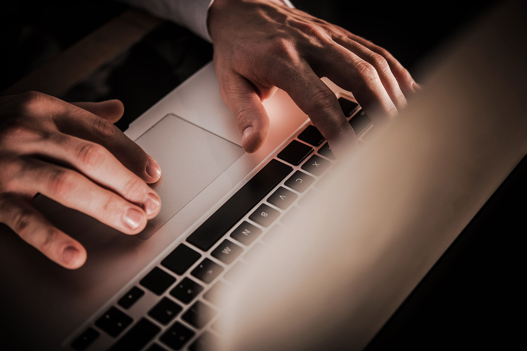 Access to a mobile phone or PC in the context of a criminal investigation