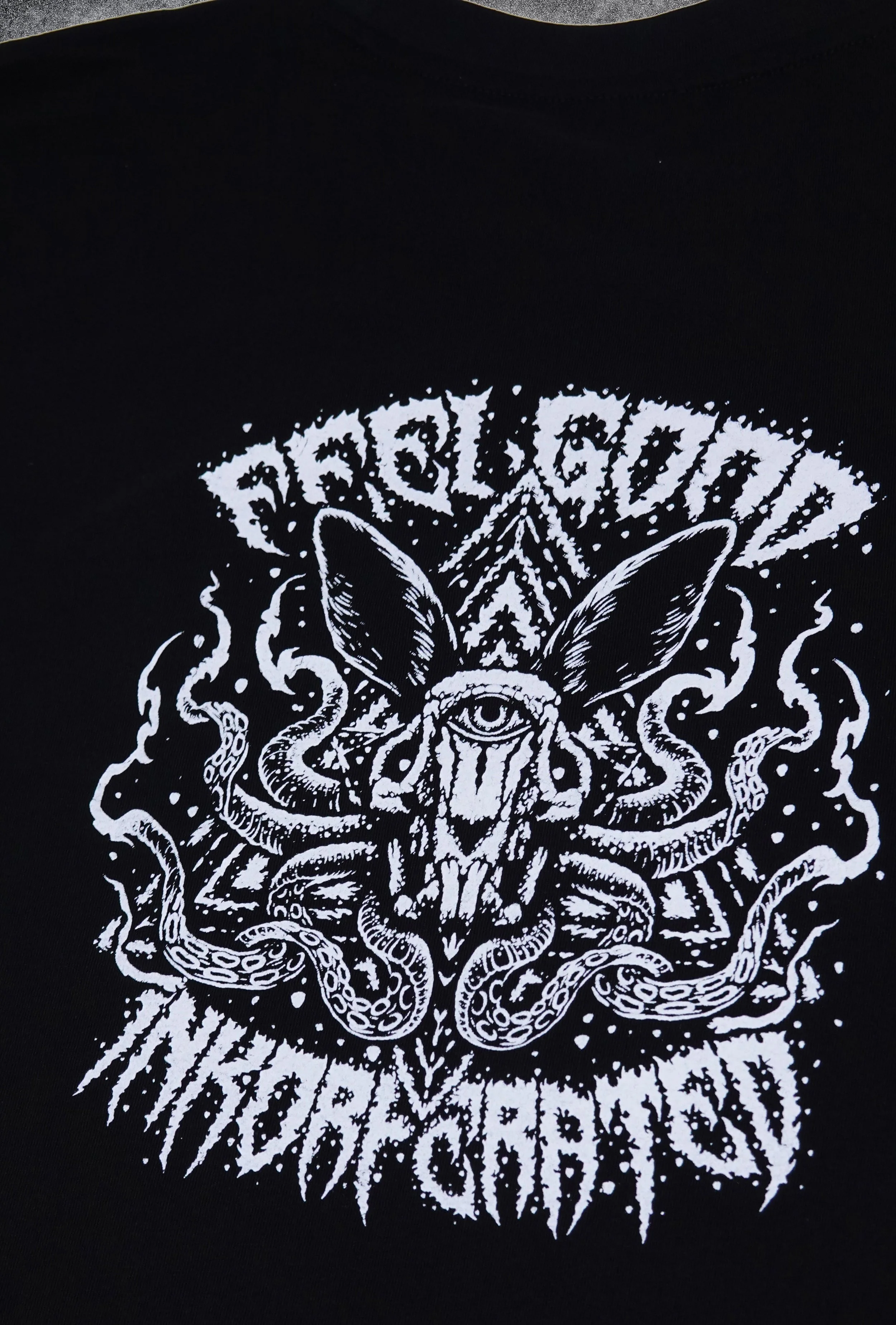 Longsleeve back close up.jpg