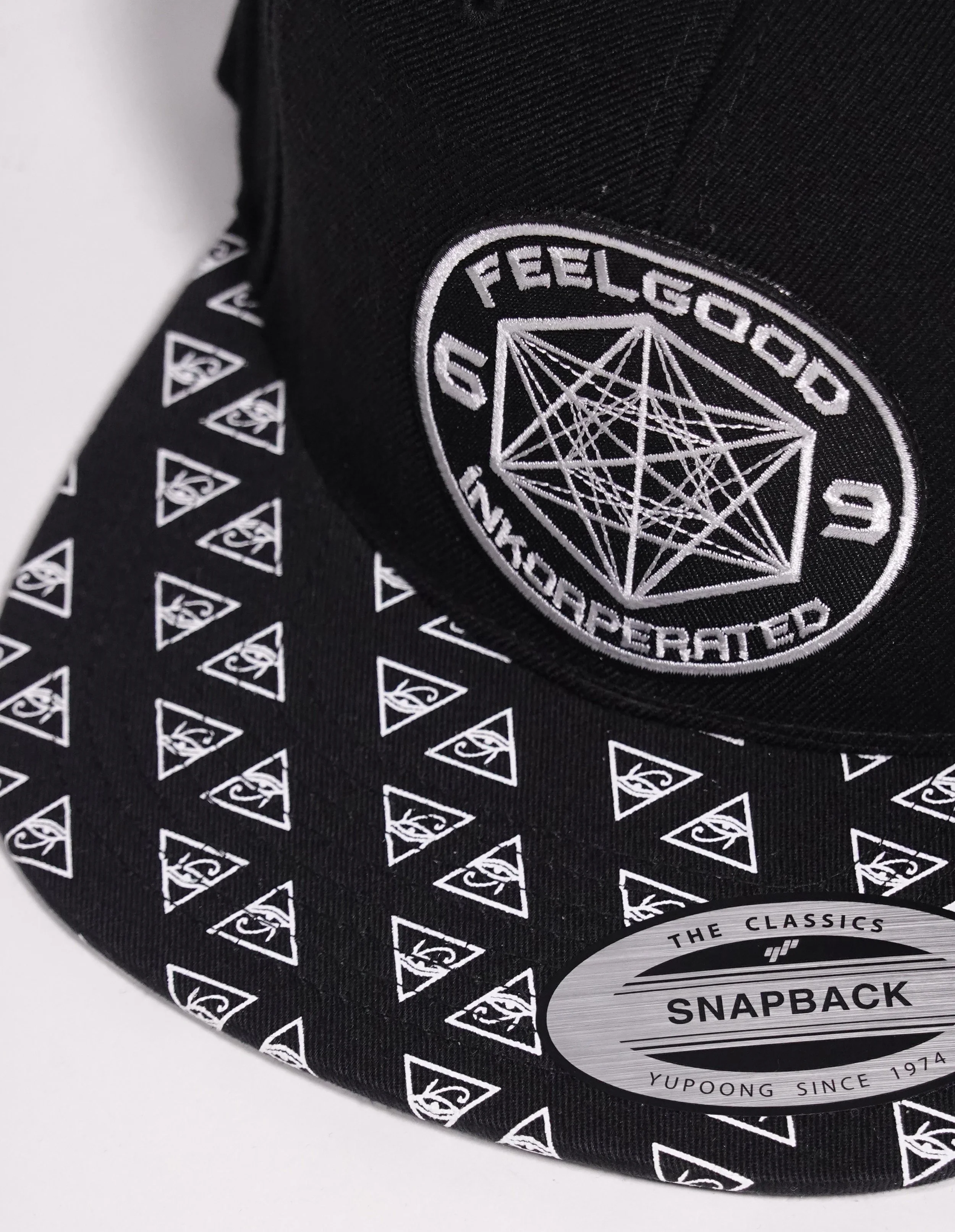 Eyeball close up.jpg