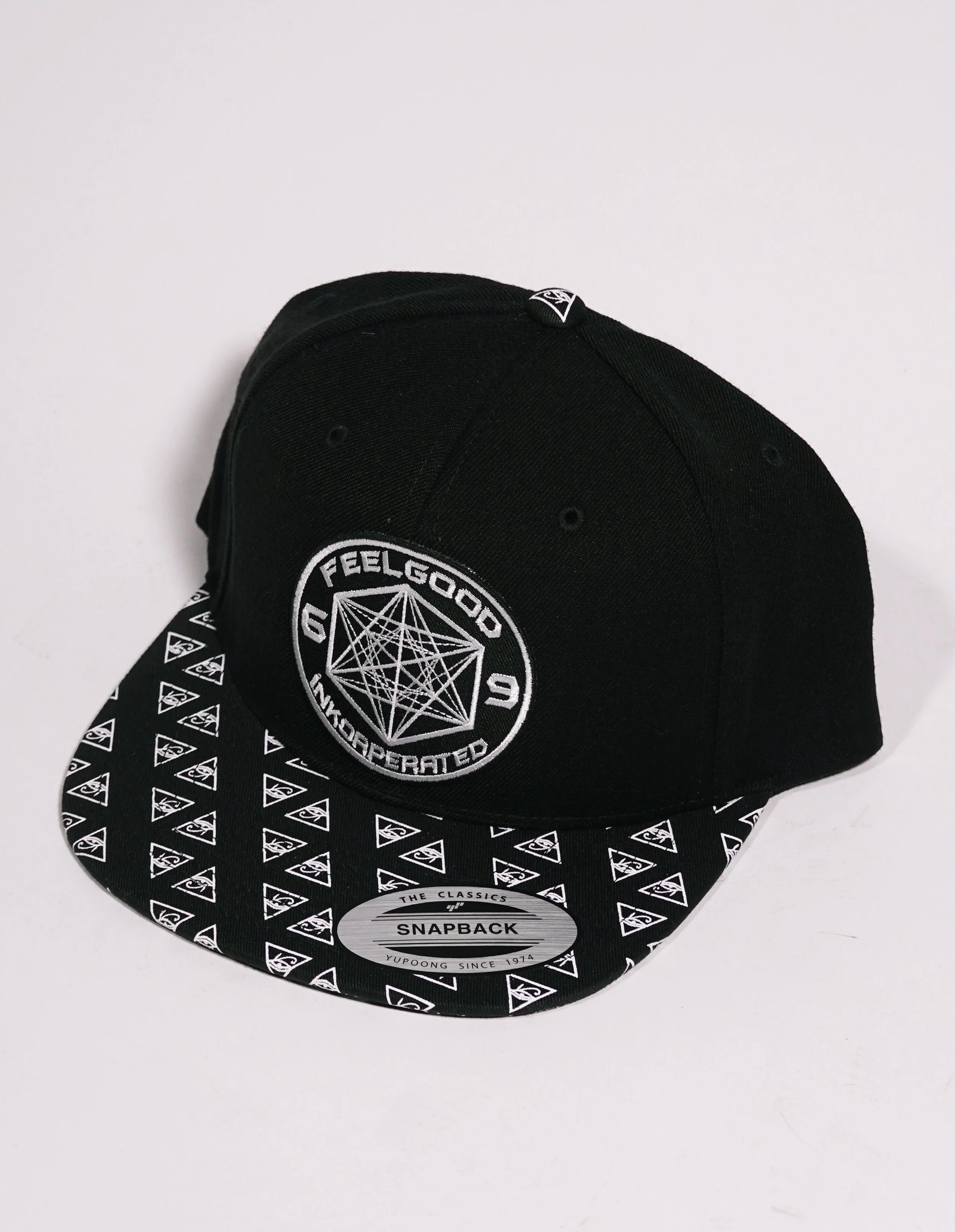 Eyeball Cap main.jpg