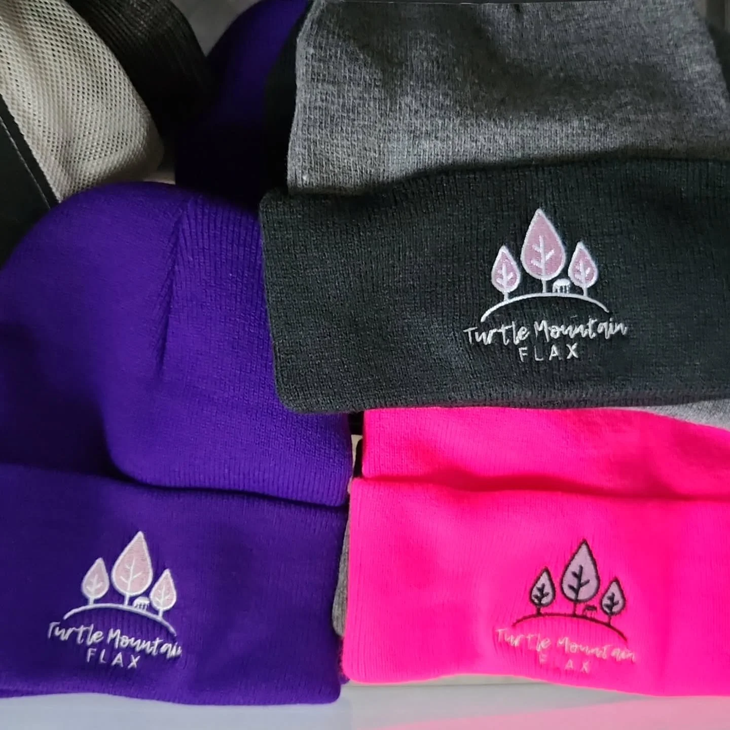 Restocked my hat stash - I don't know guys, I might have to keep the hot pink for me 😅 We now have gray, black, gray & black, purple & pink on hand! Time to start building the next giveaway!