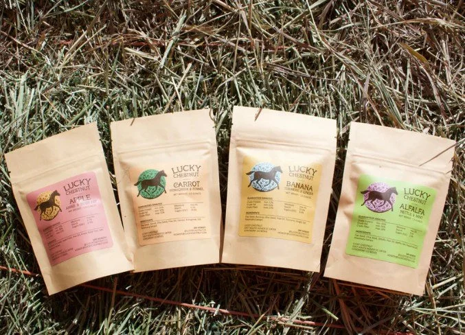Happy Monday!

It's almost Valentine's Day and we want to treat *your* horse with some @luckychestnut.co  treats! 💜❤💙

One lucky winner will get their choice (either a mini tasting bundle, or a 1lb flavor of their choice) shipped right to your door