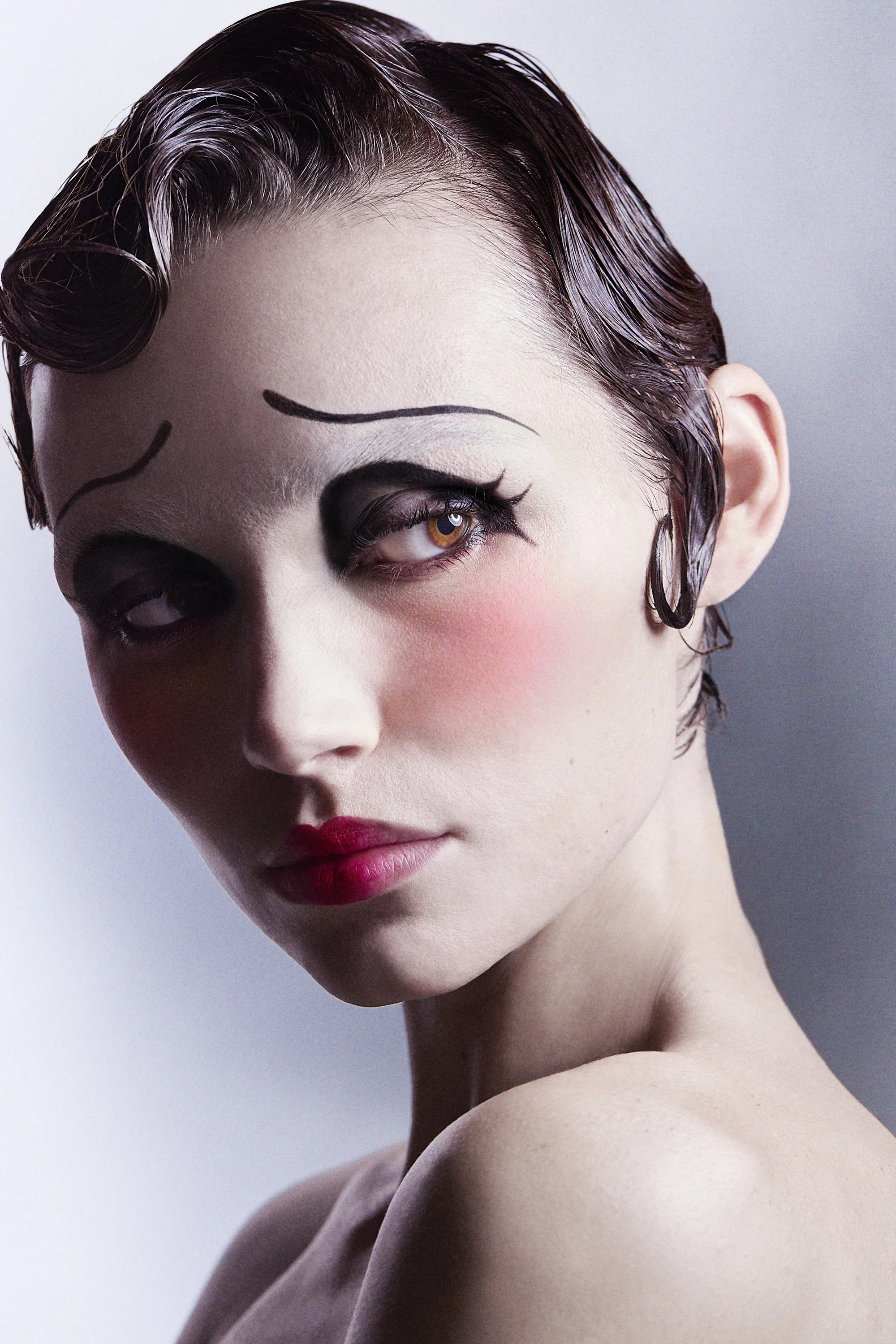 Latest Magazine China Print - Behind The Printed Smile