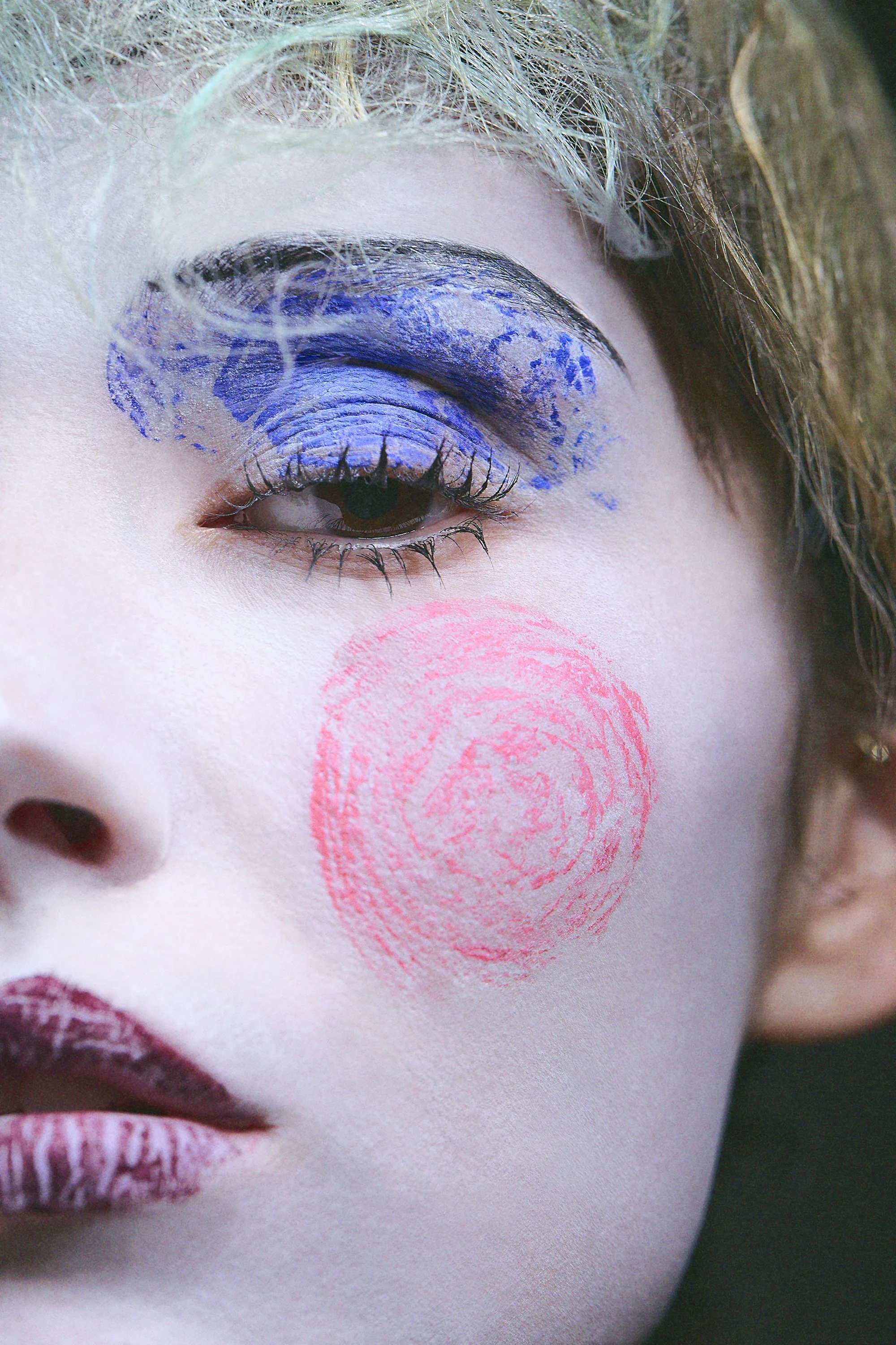 Latest Magazine China Print - Behind The Printed Smile