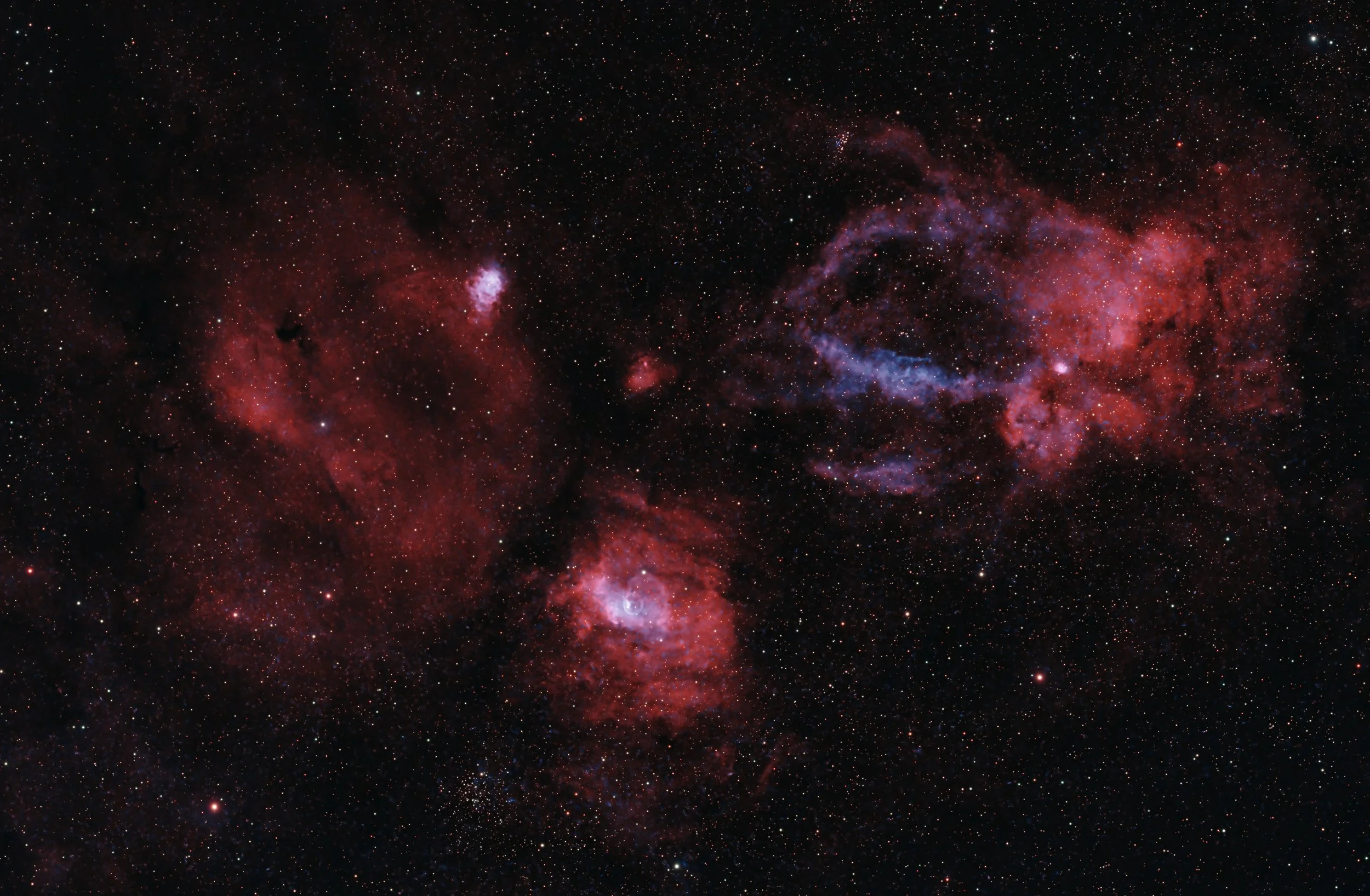 Bubble & Lobster Claw Nebulae (NGC 7635 & SH2-157)