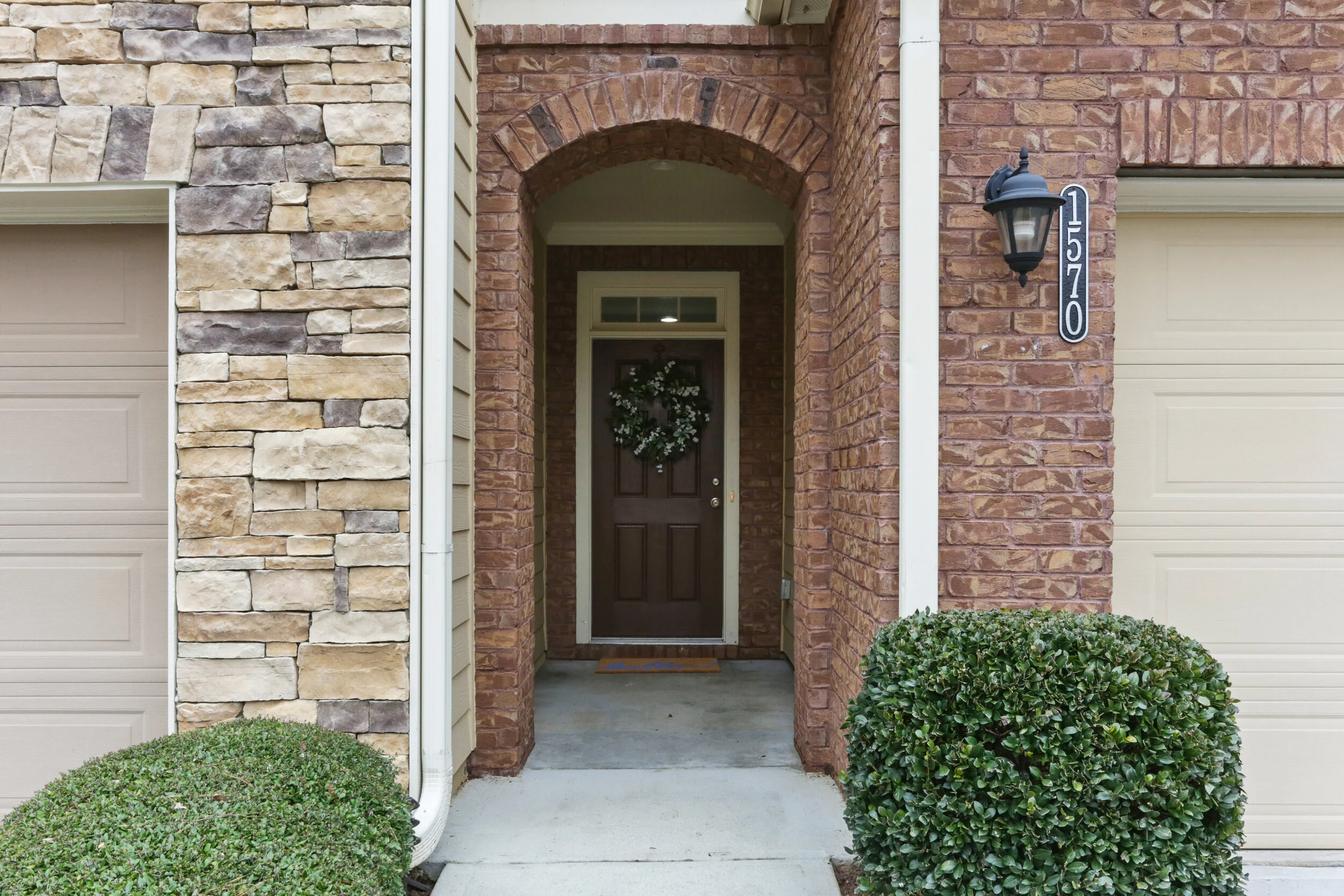 1570 Lenox Overlook Rd_hi-25.jpg