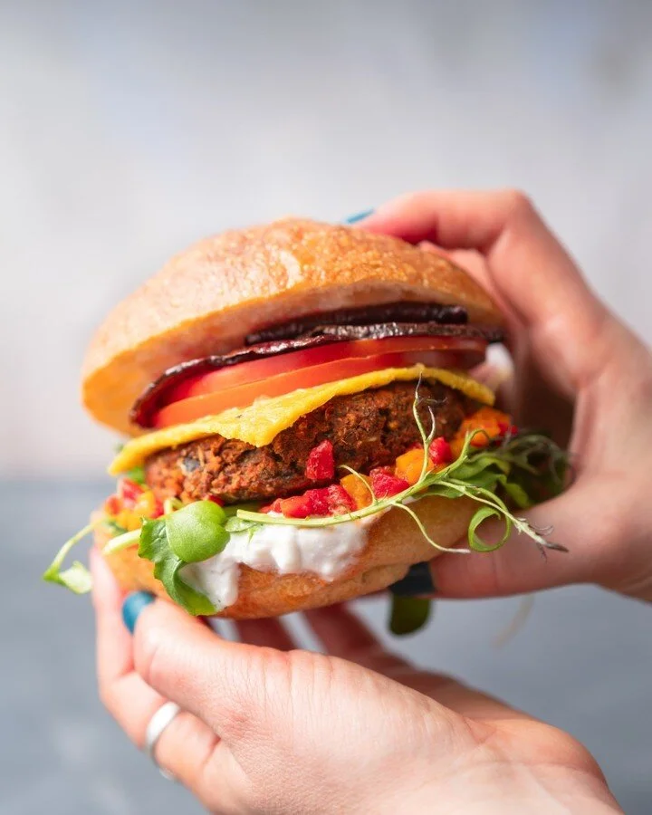 Chickpea Mushroom Burger with Home-made Burger Cheese, Roasted Red Pepper Relish, Fried Beetroot and Salad. 🍔

Recipe for this guy is coming soon and I can assure you it is totally delicious! The home-made cheese has been a bit of a revelation and i