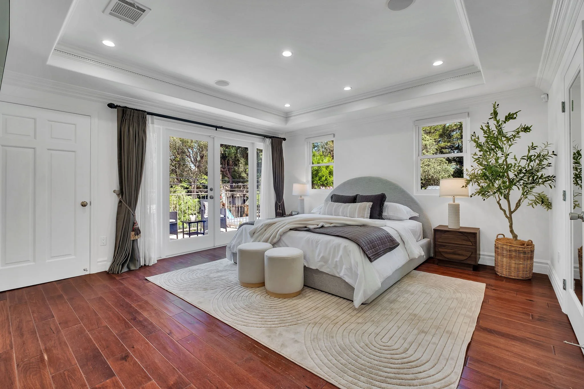 60-web-or-mls-17.jpg